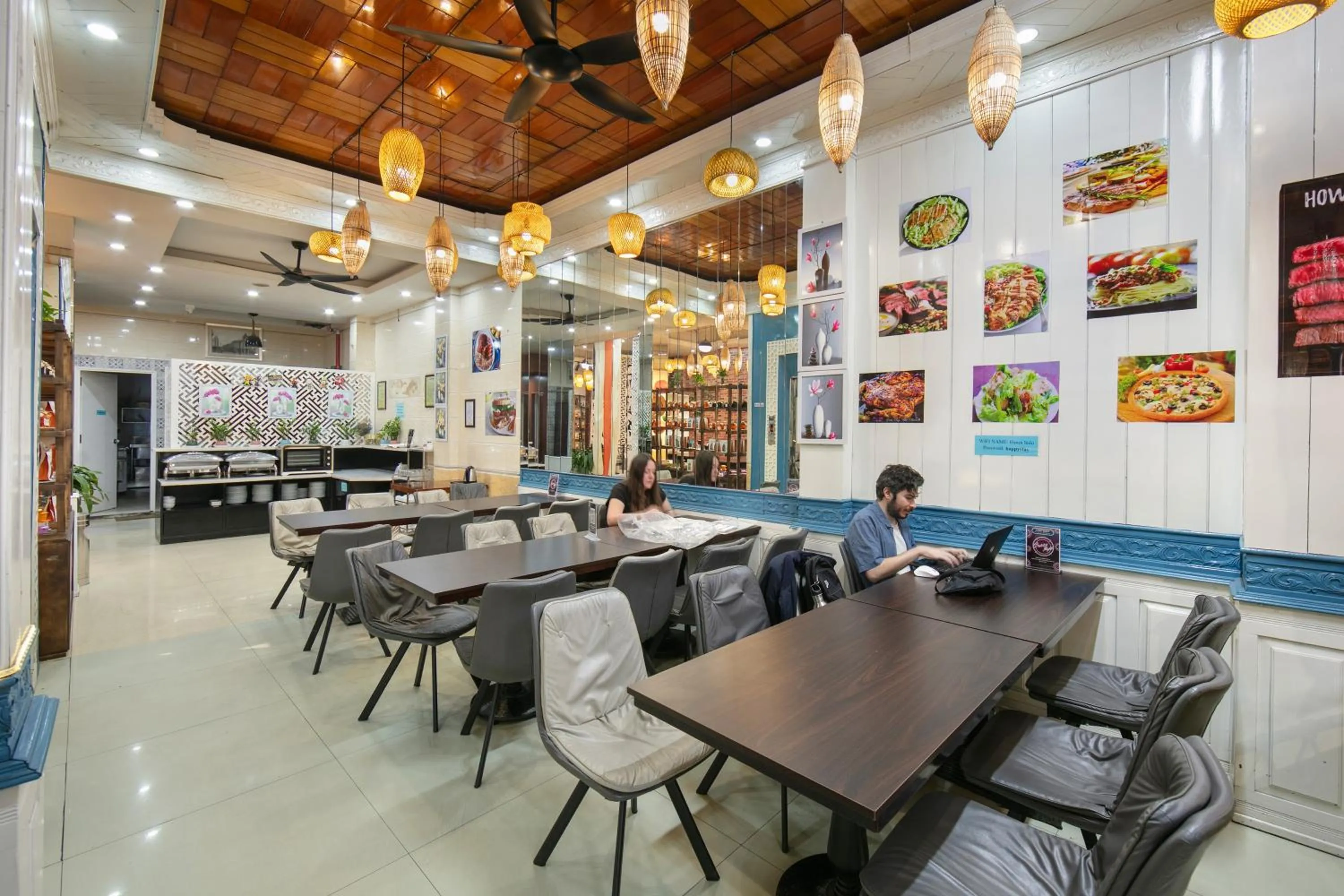 Restaurant/places to eat in Hanoi Solo Hostel