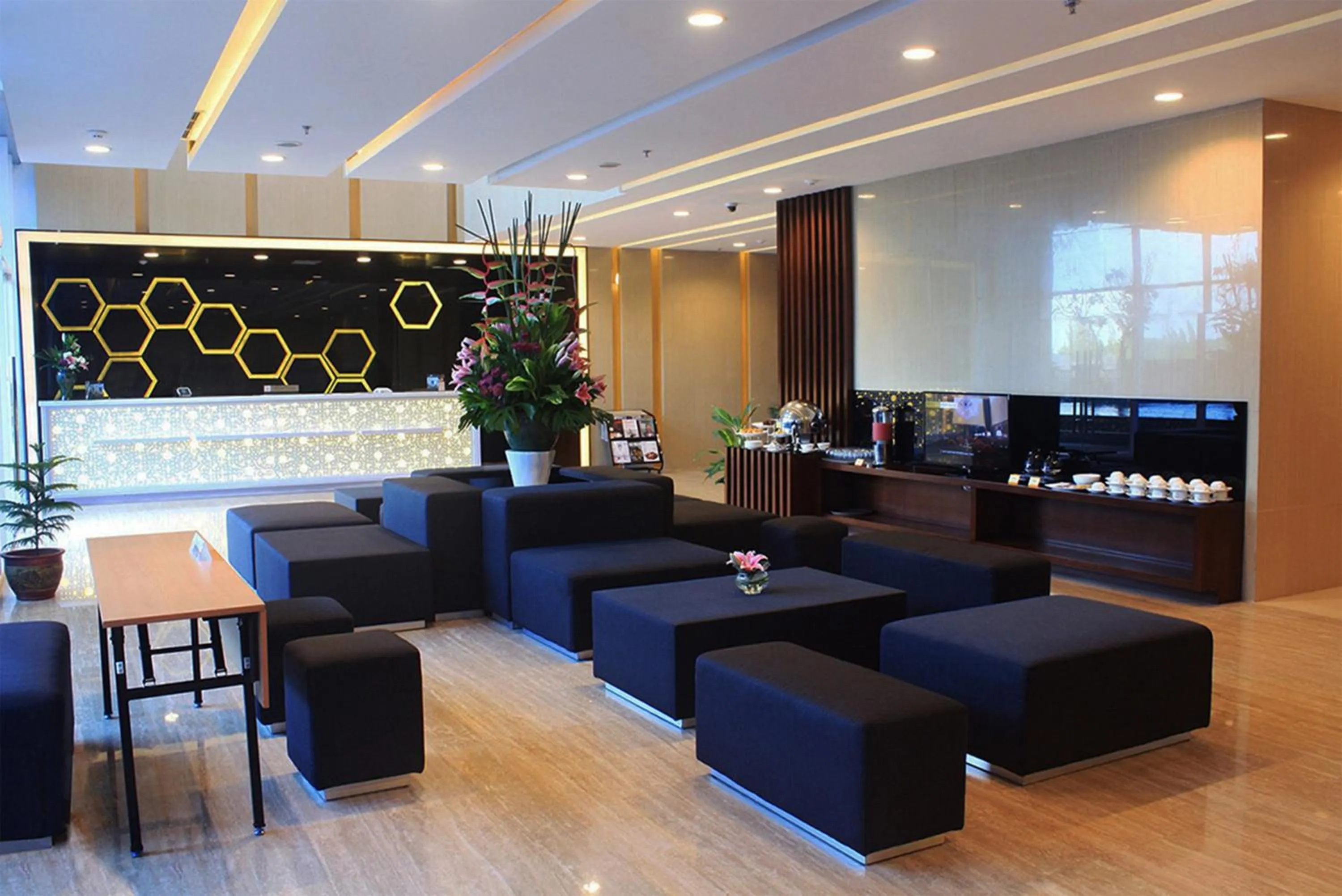 Lobby or reception in Best Western Premier The Hive