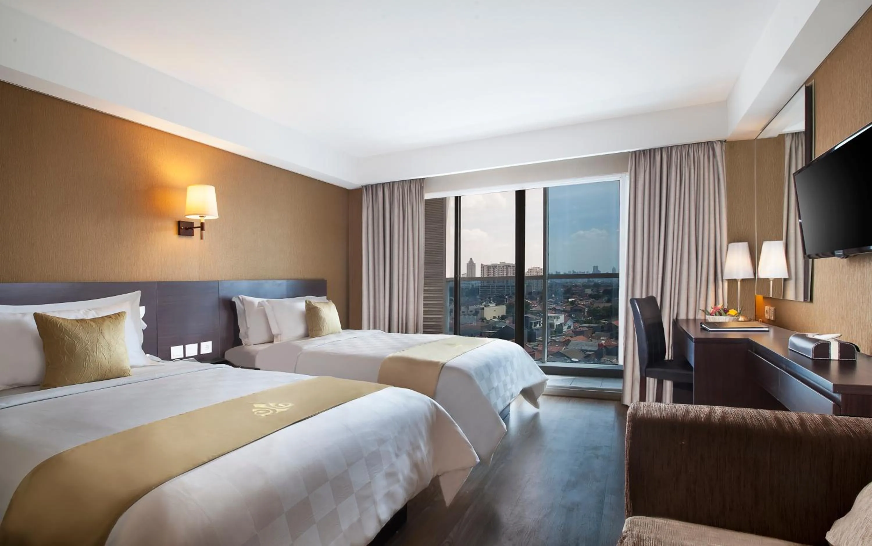 Bed in Best Western Premier The Hive