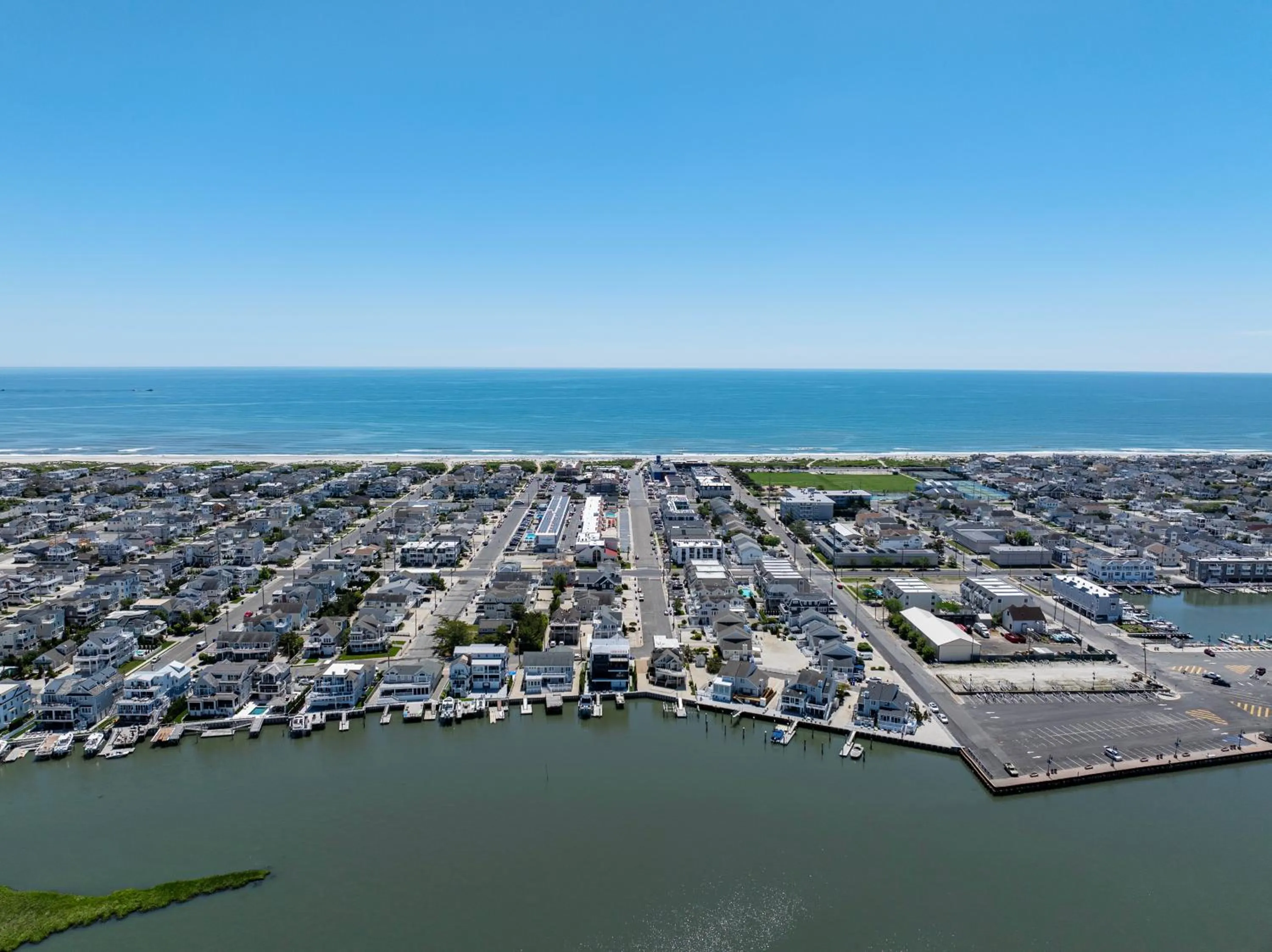 Property building in Desert Sand Resort