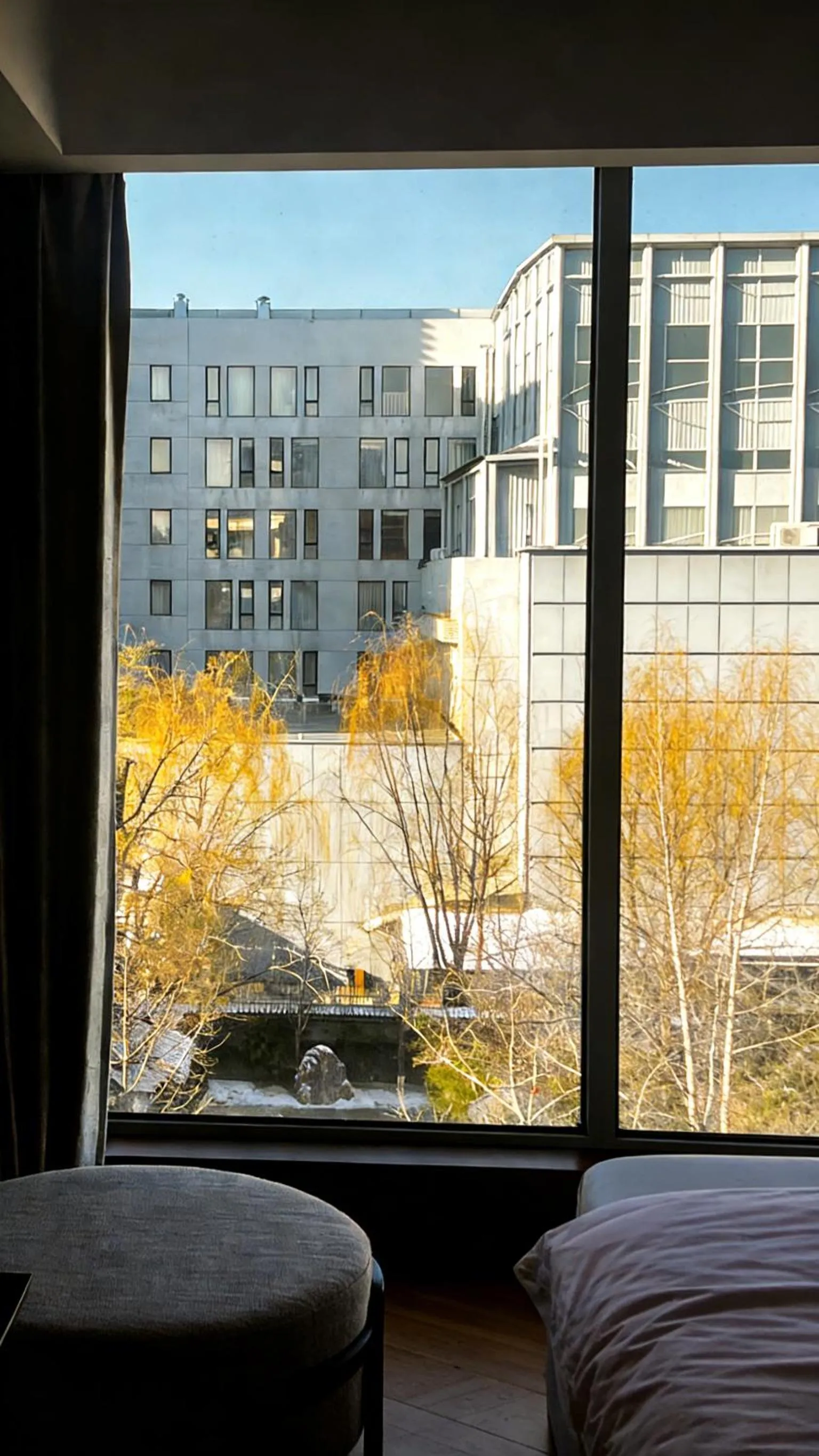 Photo of the whole room, Bed in The Purple Horse Hotel Beijing