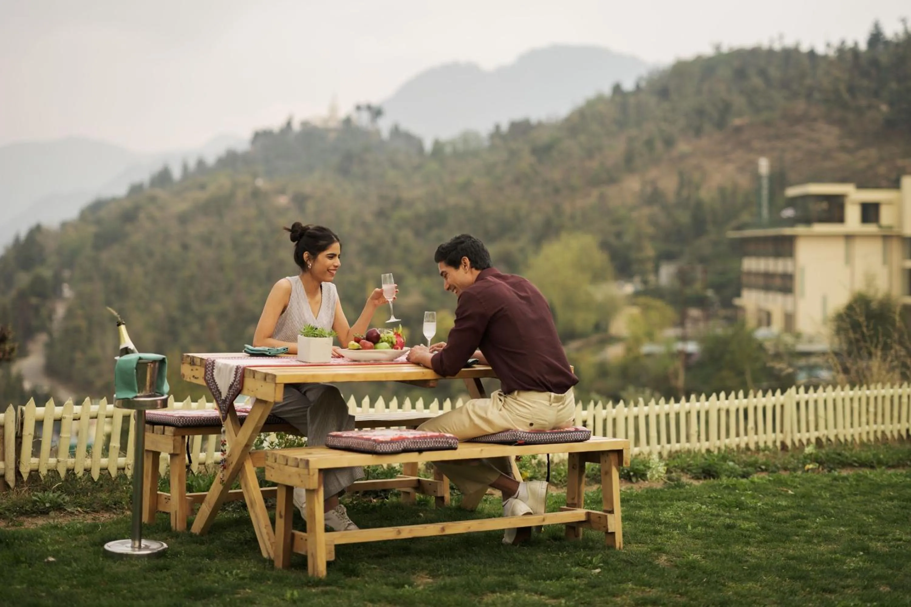 Restaurant/places to eat in JW Marriott Mussoorie Walnut Grove Resort & Spa