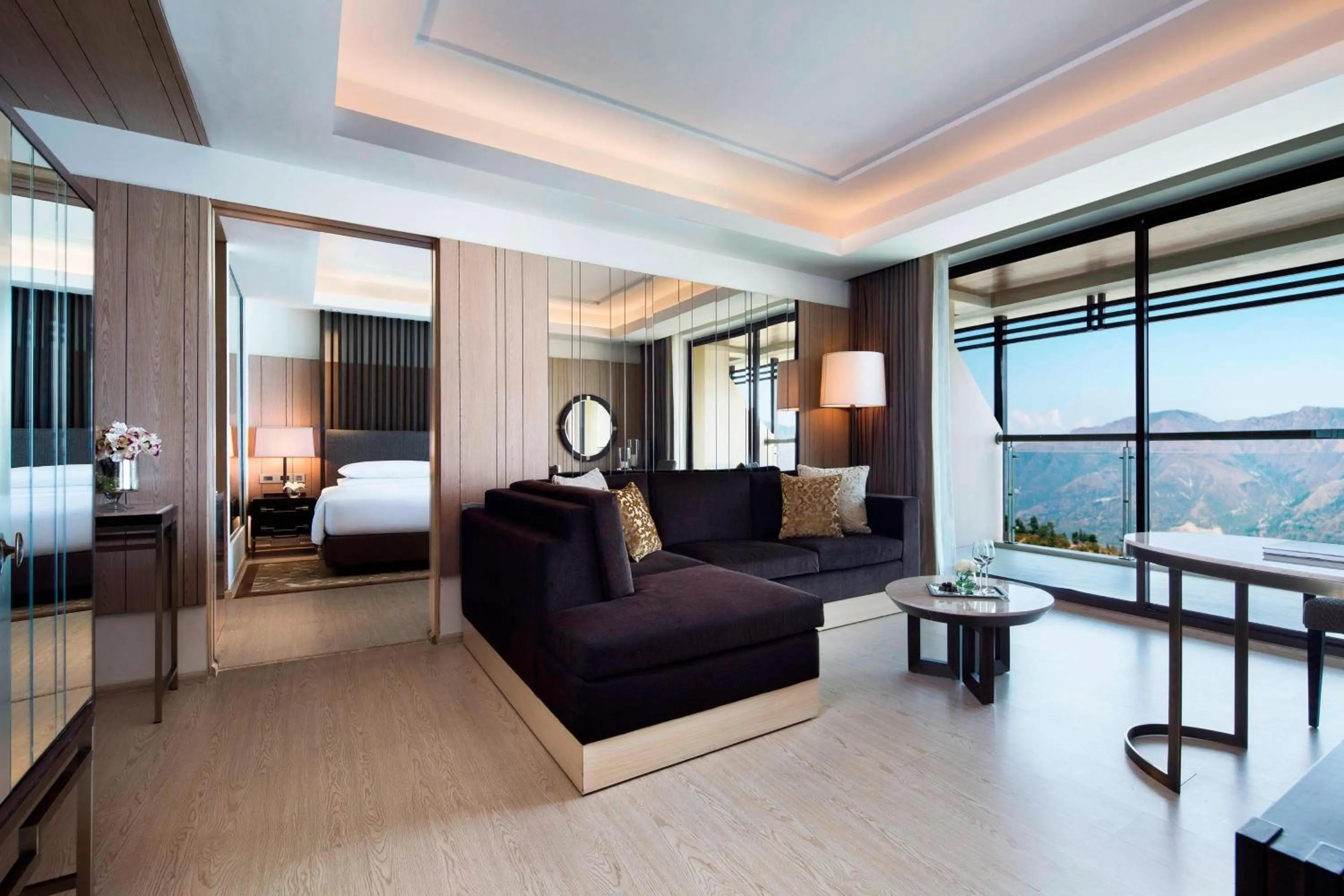 Living room in JW Marriott Mussoorie Walnut Grove Resort & Spa