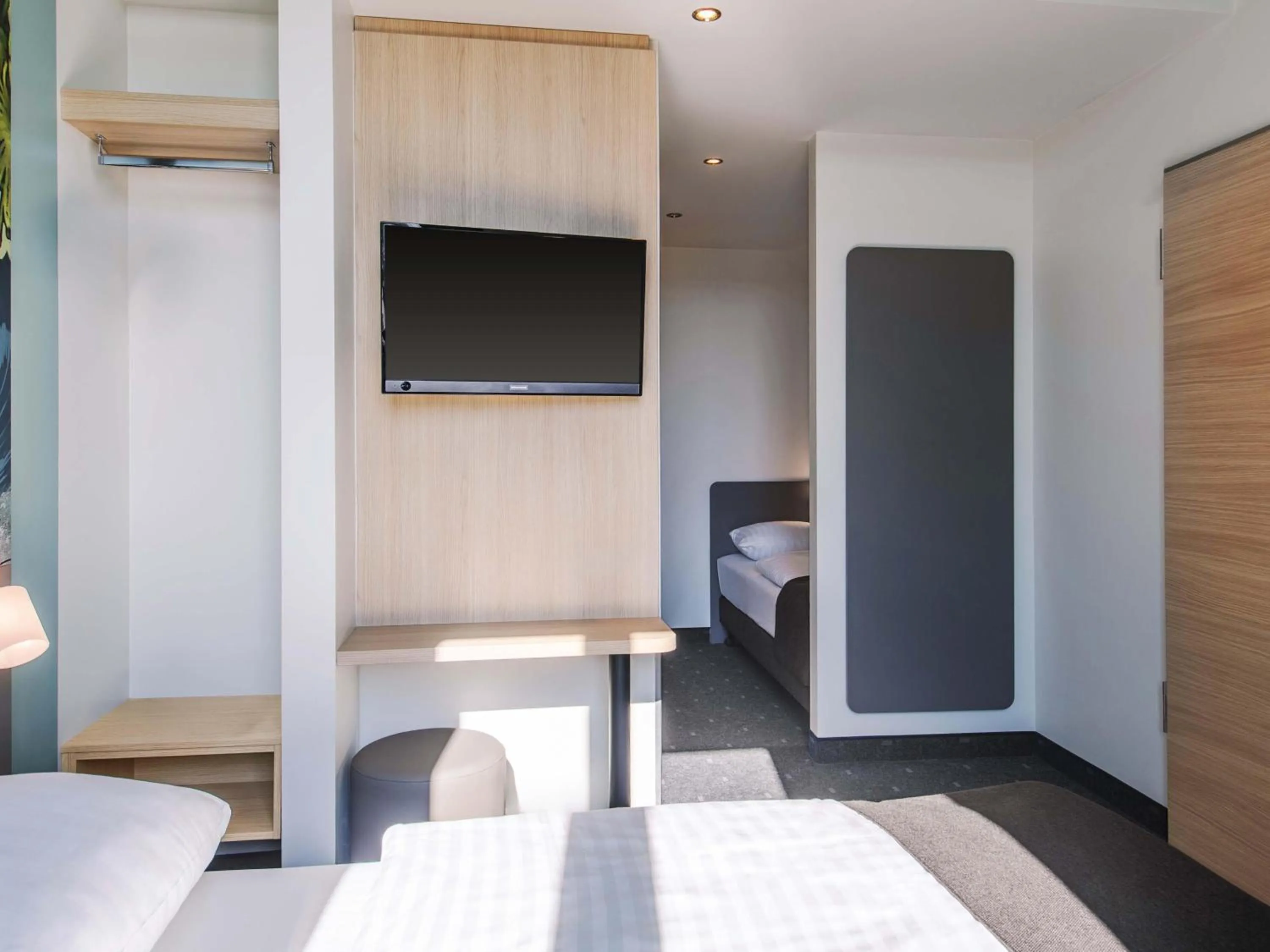 Photo of the whole room, Bed in B&B Hotel München-Trudering