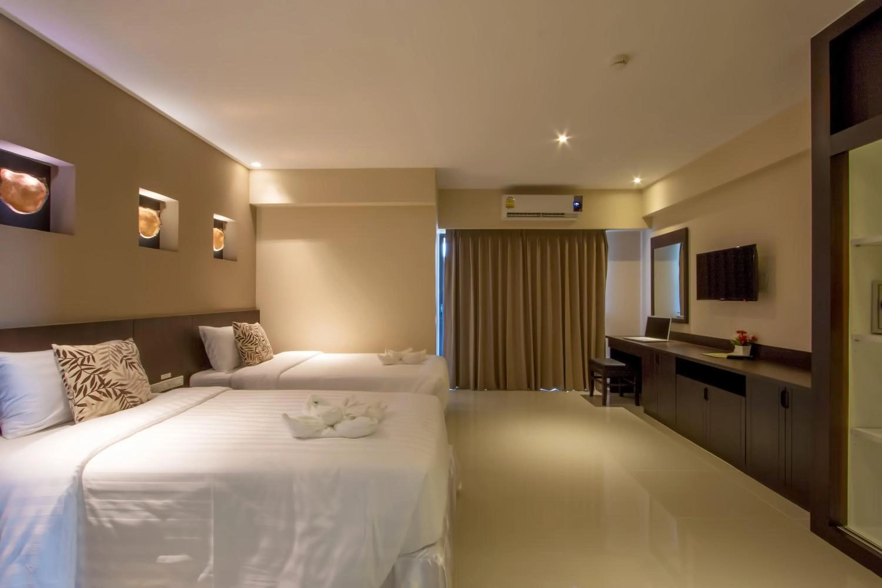 Bedroom, Bed in Chateau de Sukhumvit