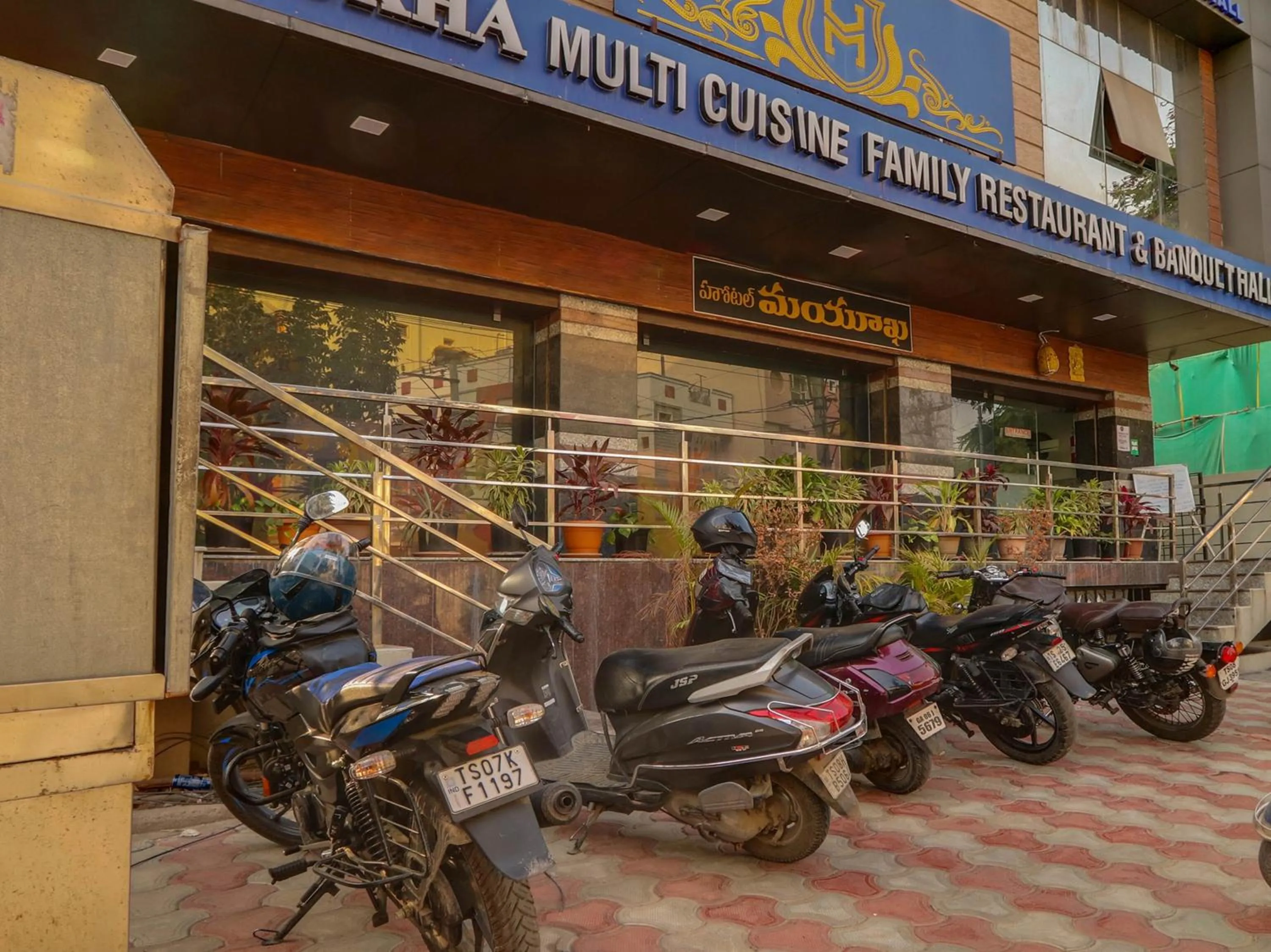 Facade/entrance in Super Townhouse Qualia Prime