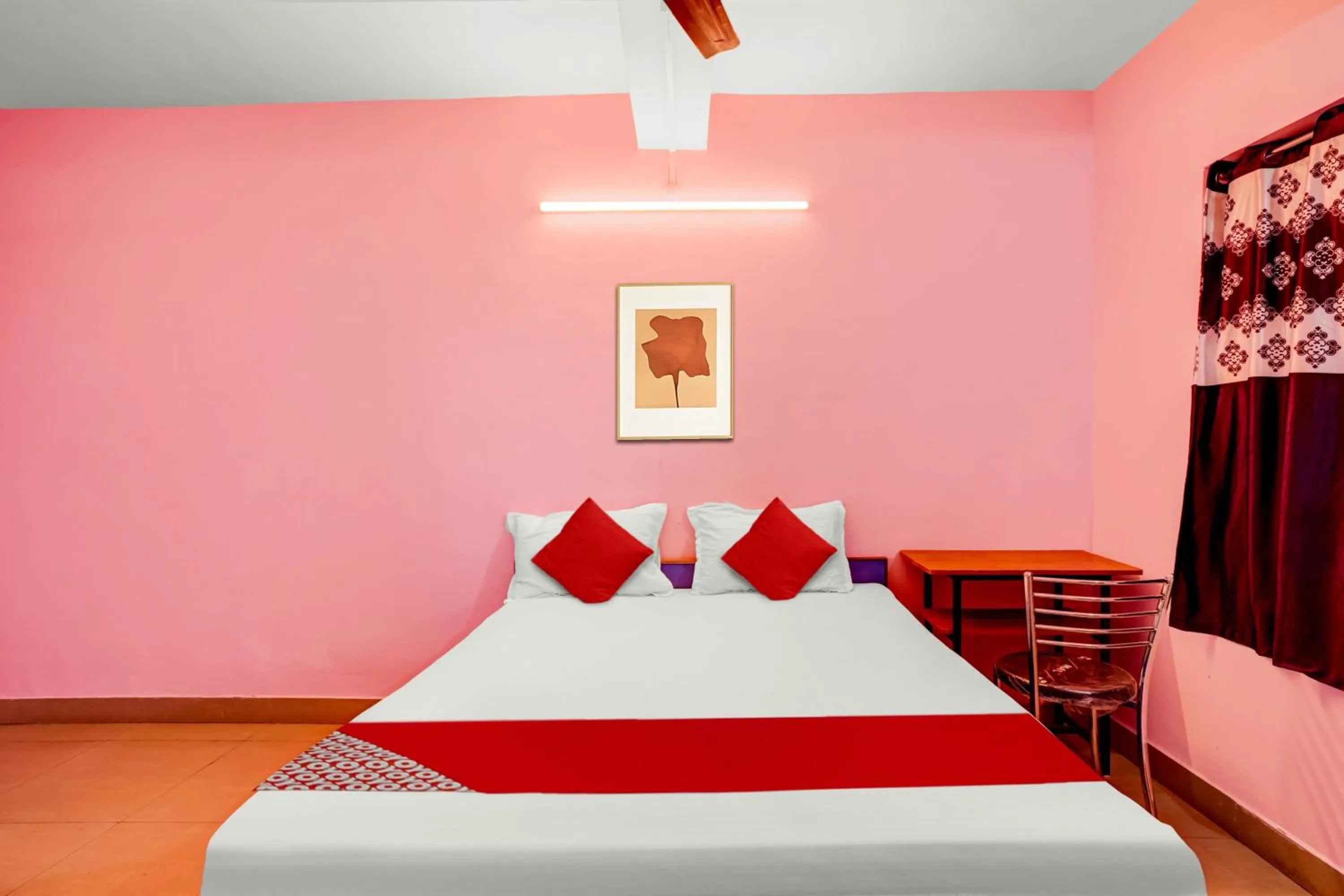 Bedroom in Hotel O LAXMI GUEST HOUSE