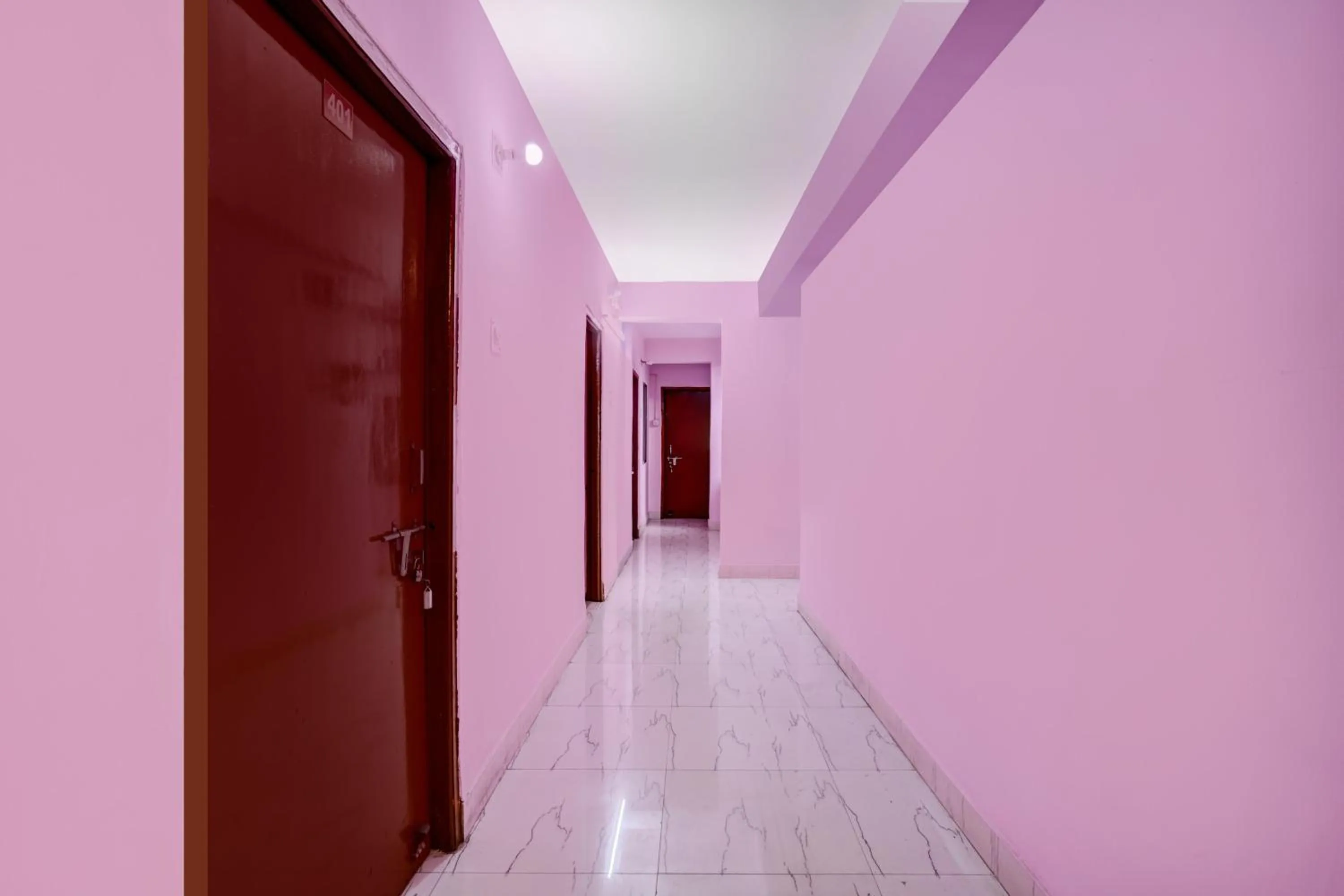 Lobby or reception in Hotel O LAXMI GUEST HOUSE