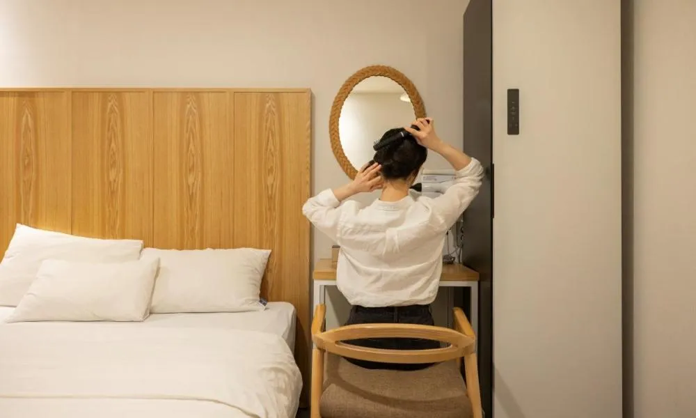 Bed in Cheongju Hotel Dictionary