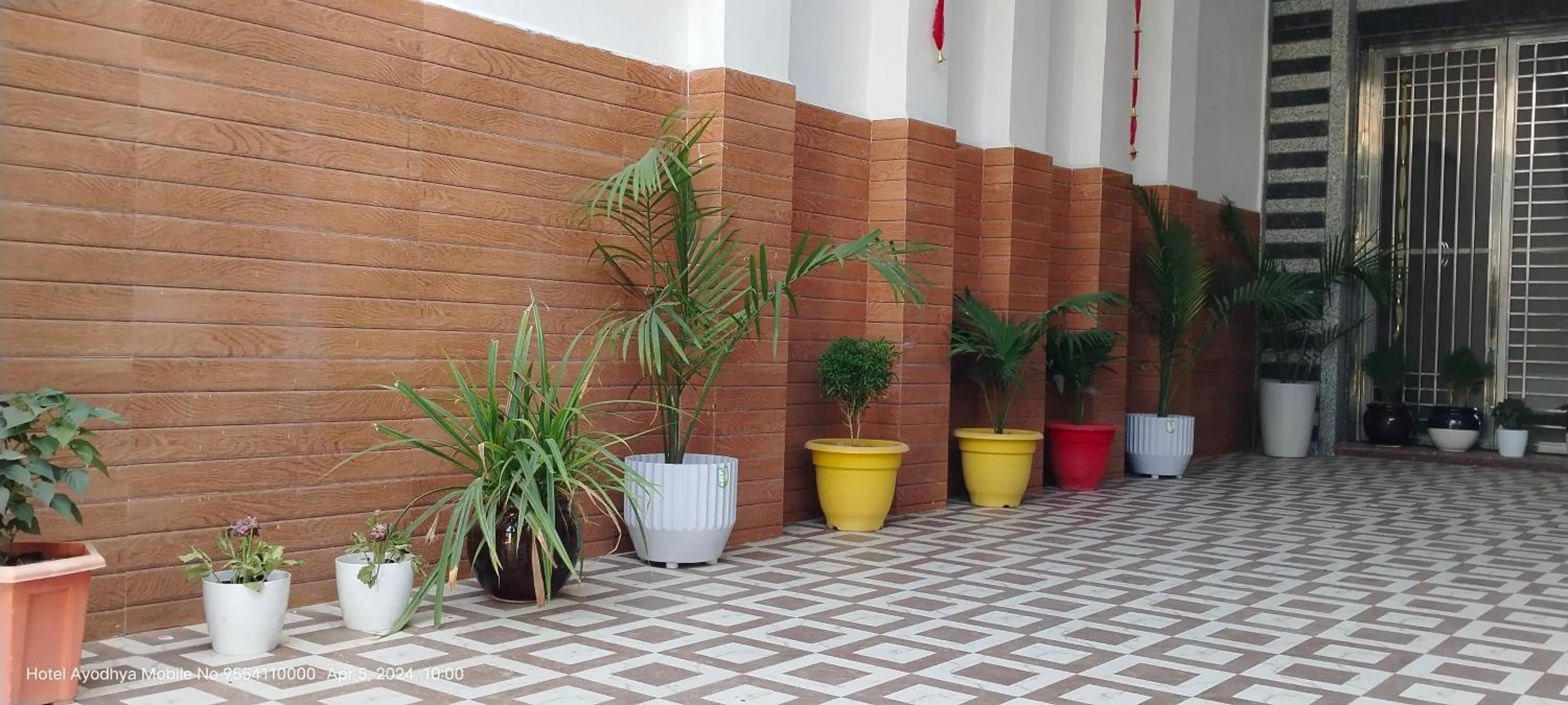 Day in Hotel Ayodhya Paying Guest