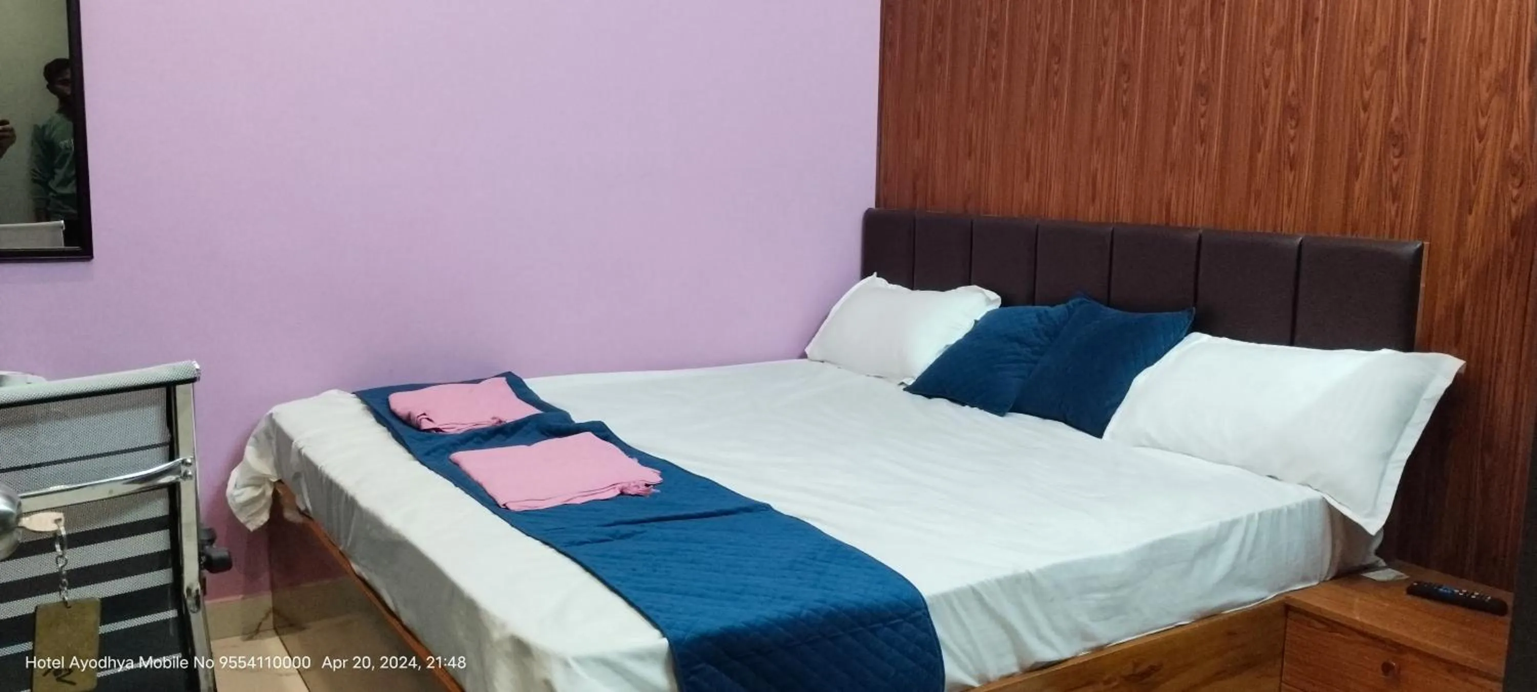 Bedroom, Bed in Hotel Ayodhya Paying Guest