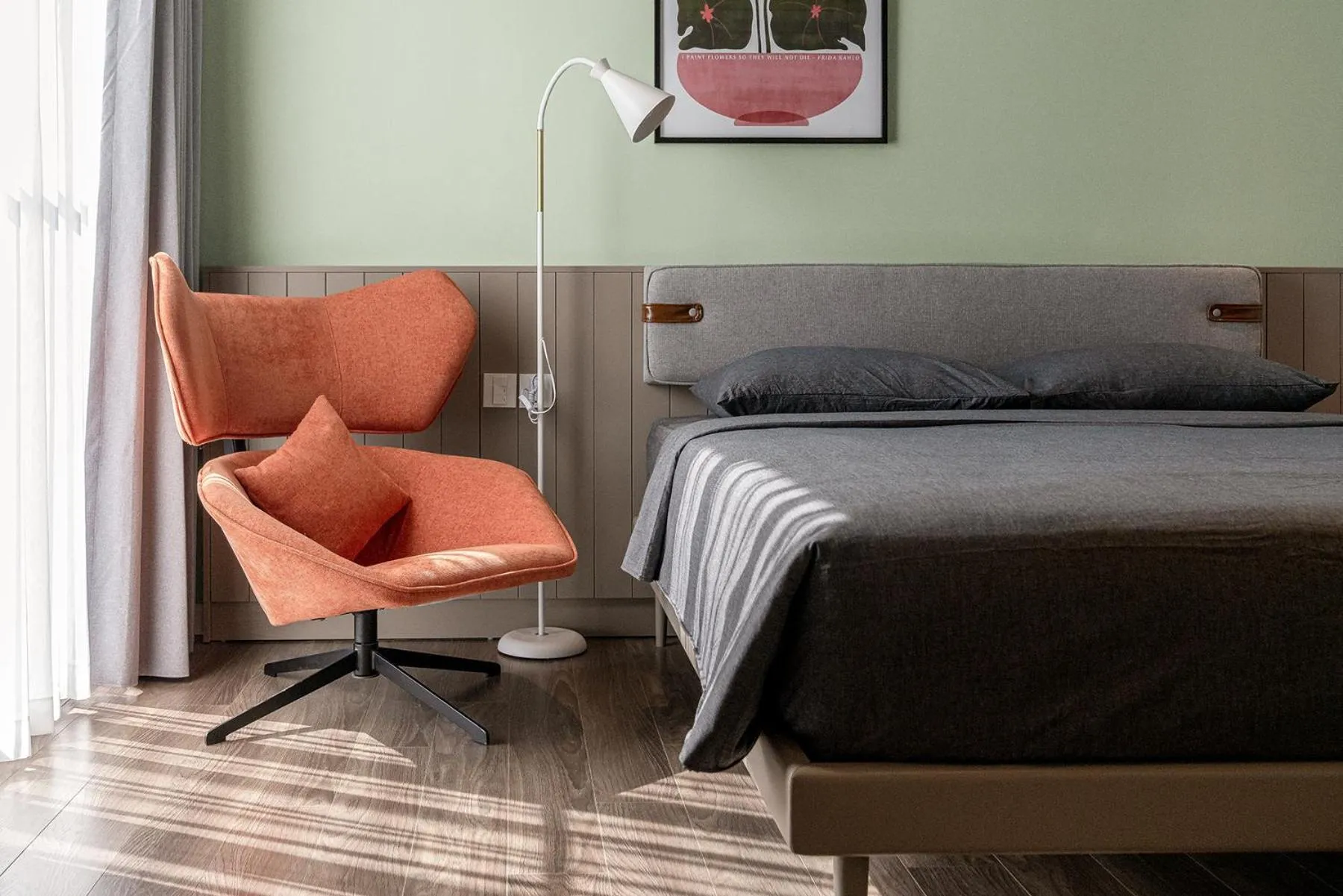 Bed in M Village Living Kỳ Đồng