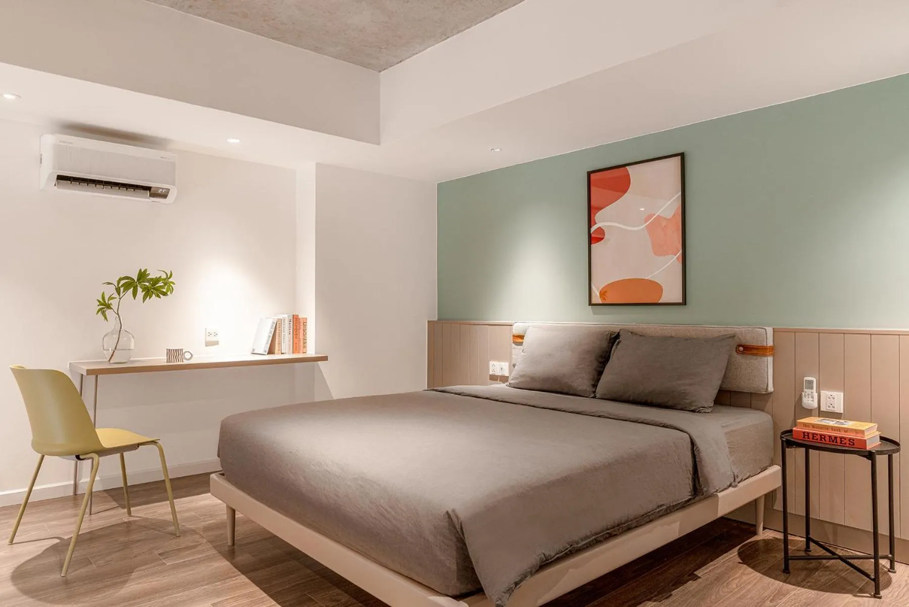 Bed in M Village Living Kỳ Đồng