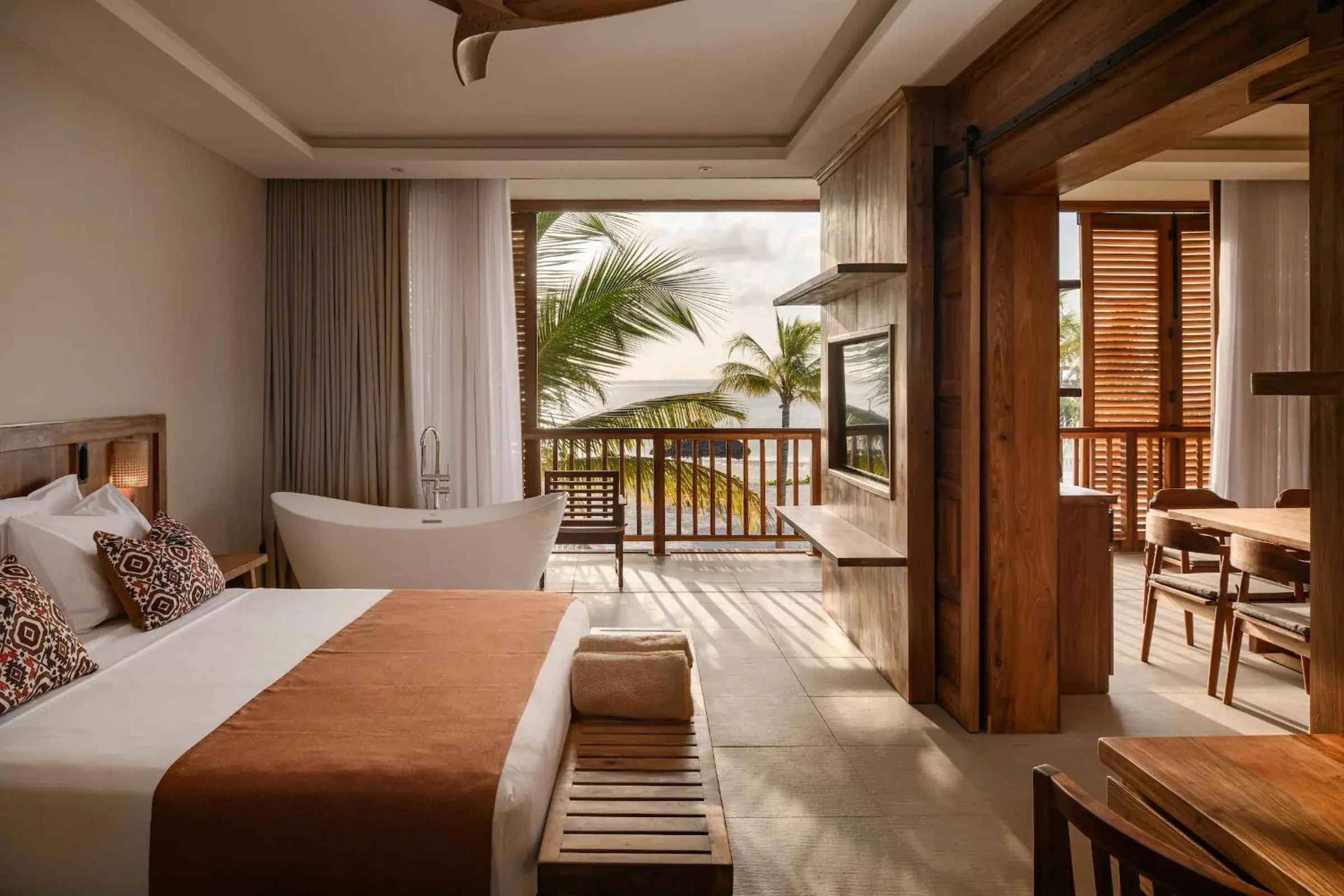 Royal Suite, King Bed, Front Ocean View in JAZ Elite Aurora Royal Suite, King Bed, Front Ocean View in JAZ Elite Aurora