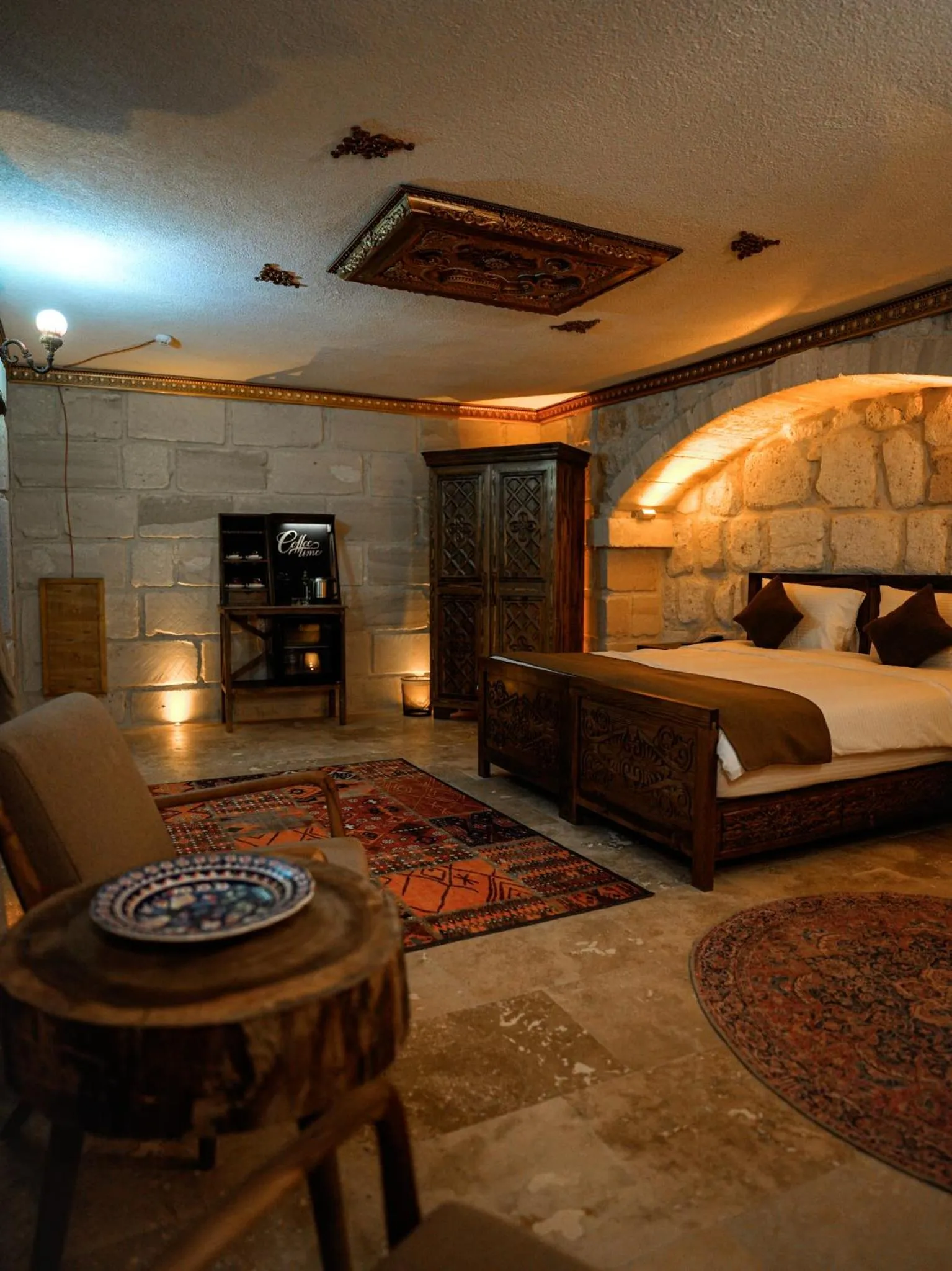 Photo of the whole room, Bed in Lost City Cappadocia