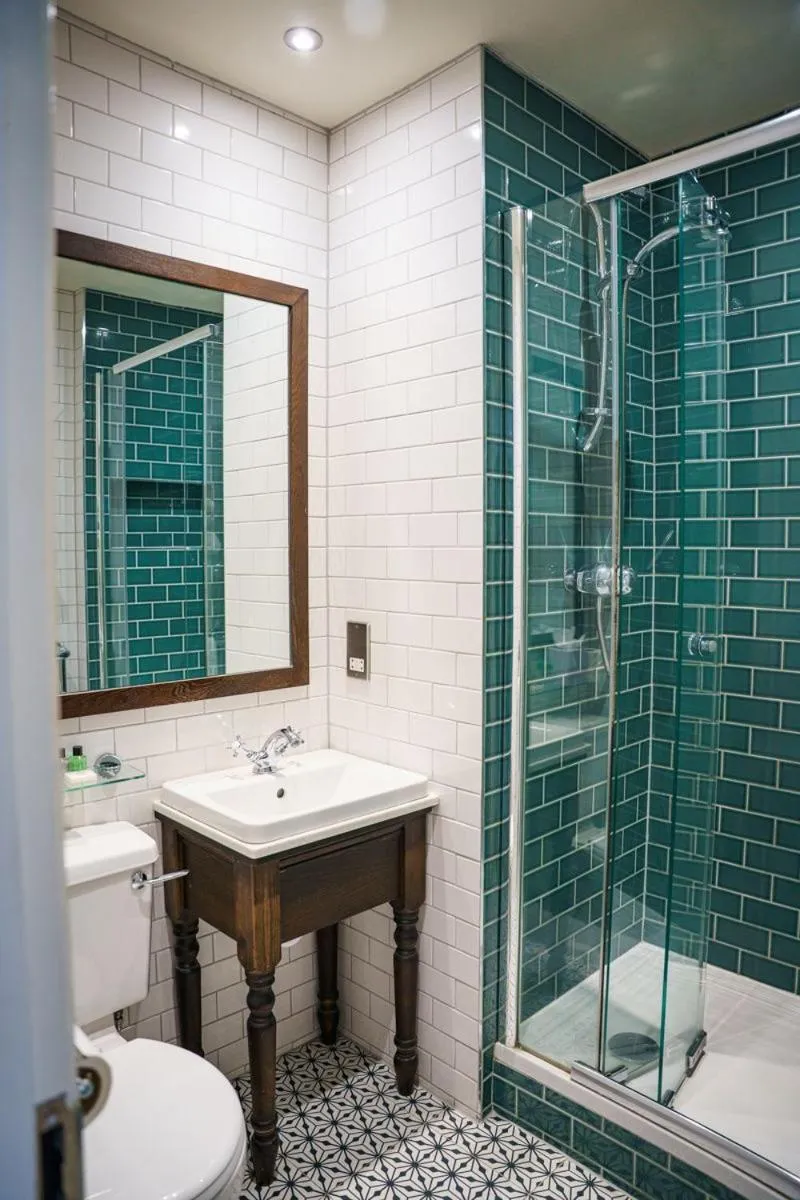 Bathroom in The Parliament House Hotel