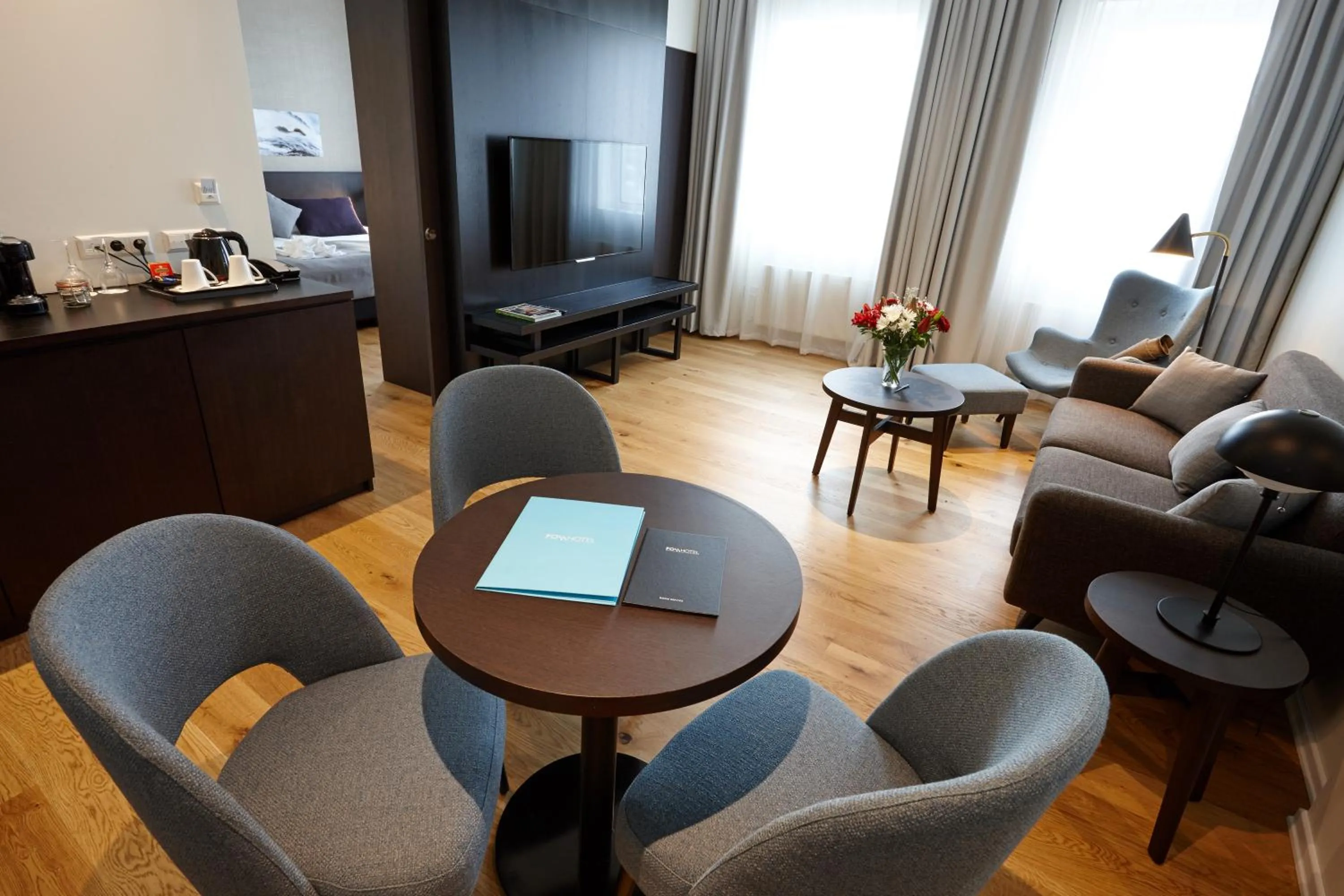 Seating area in Fosshotel Reykjavík