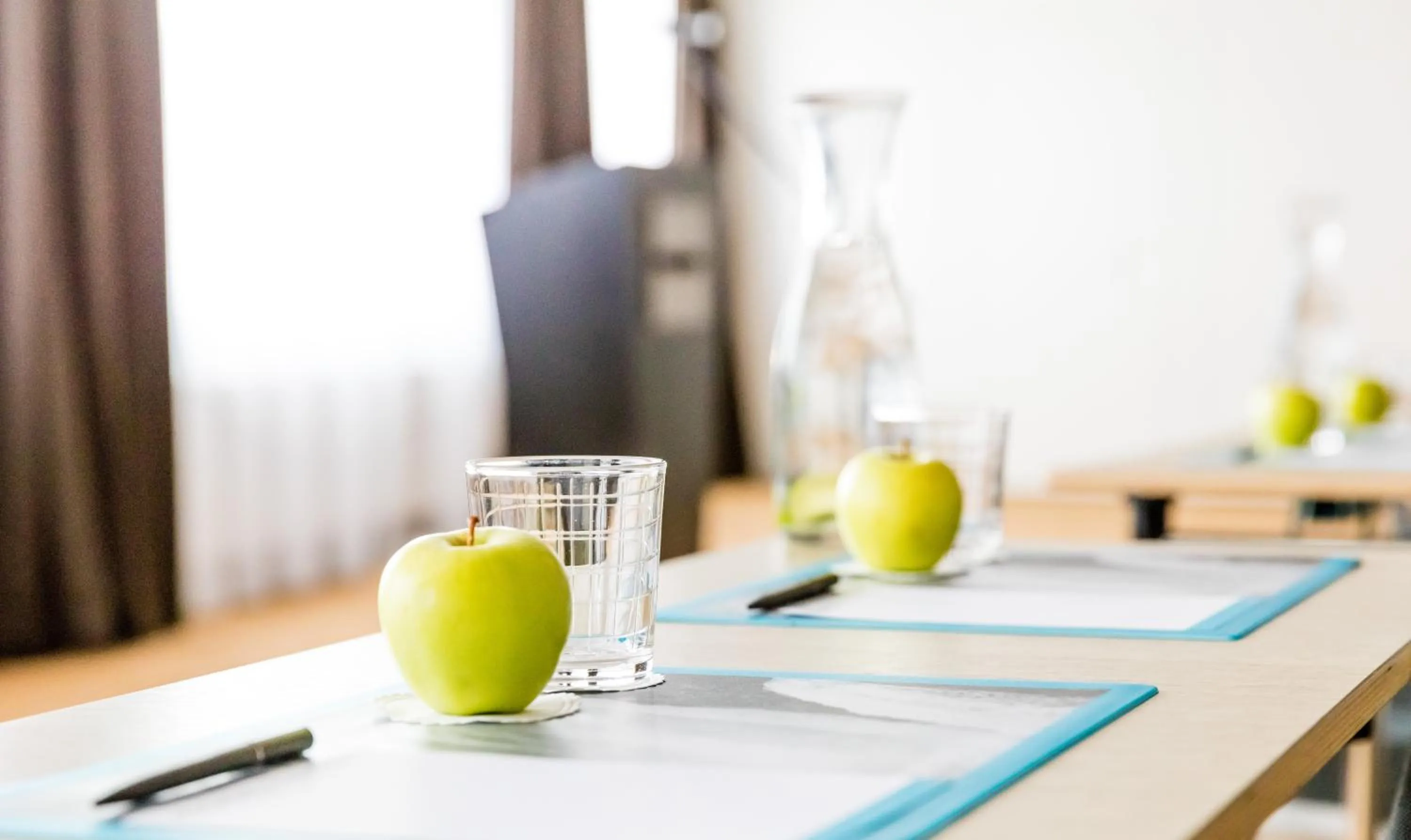 Business facilities in Fosshotel Reykjavík