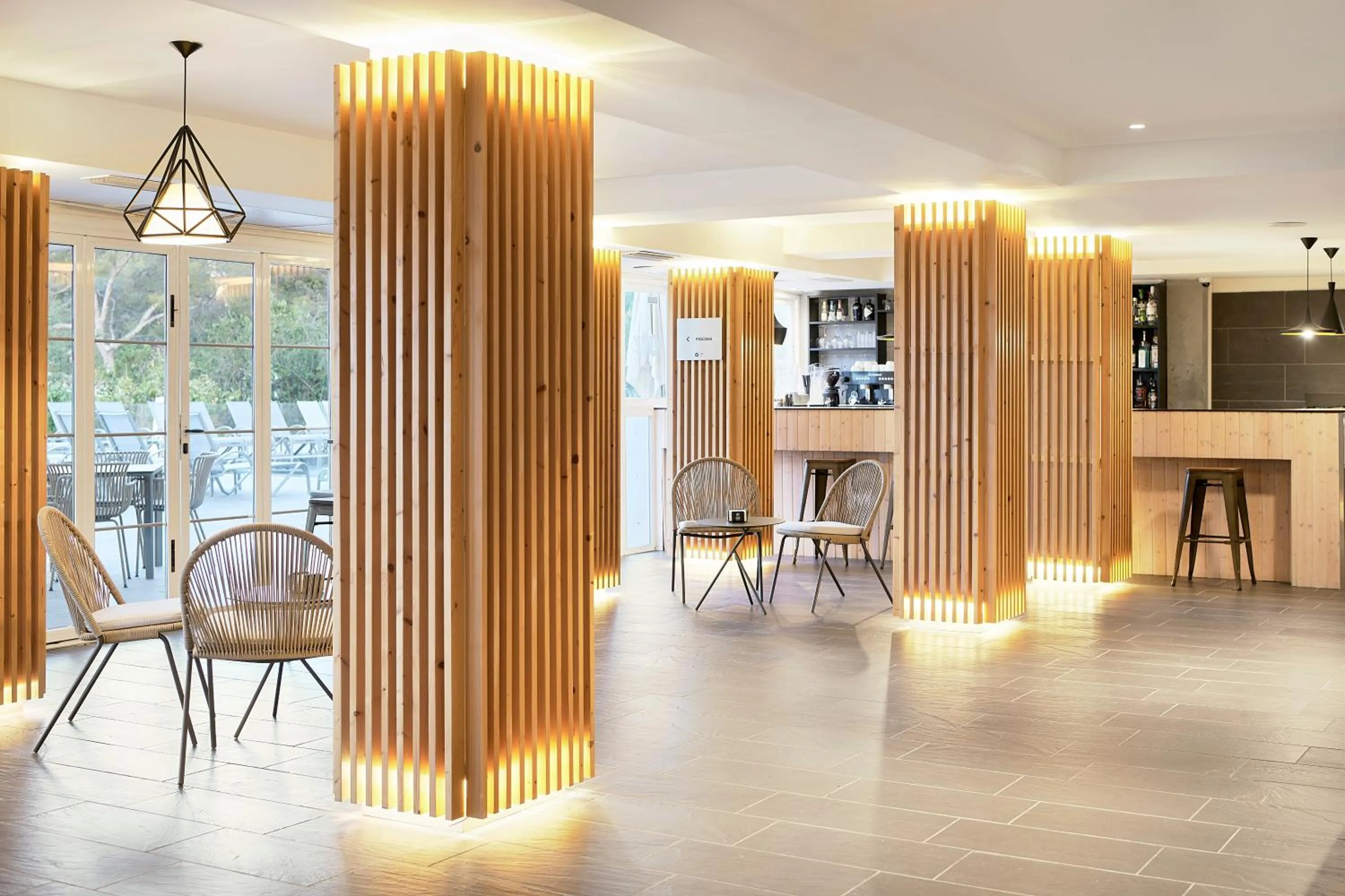 Lounge or bar in Exe Portals Nous