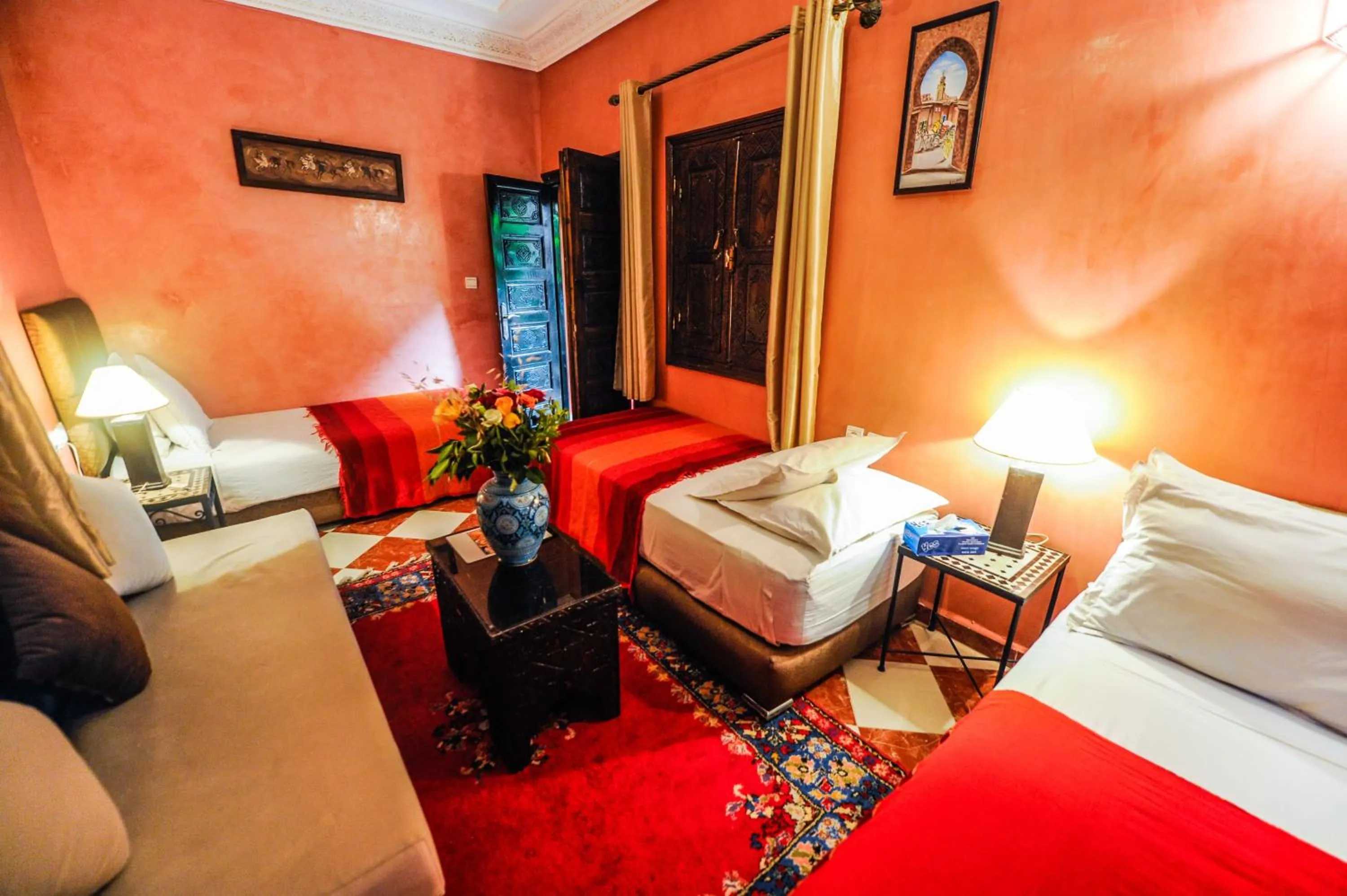 Photo of the whole room, Bed in Riad Errabii & Spa
