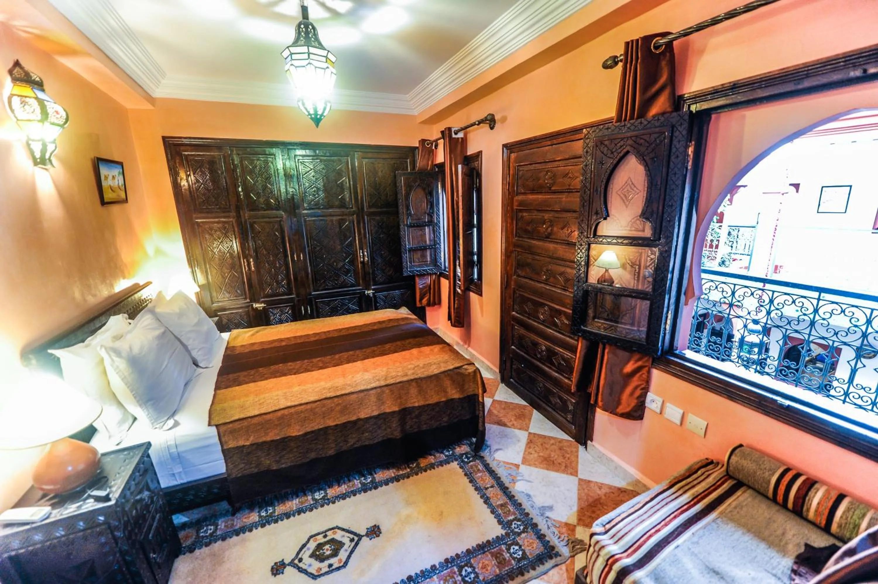 Photo of the whole room, Bed in Riad Errabii & Spa