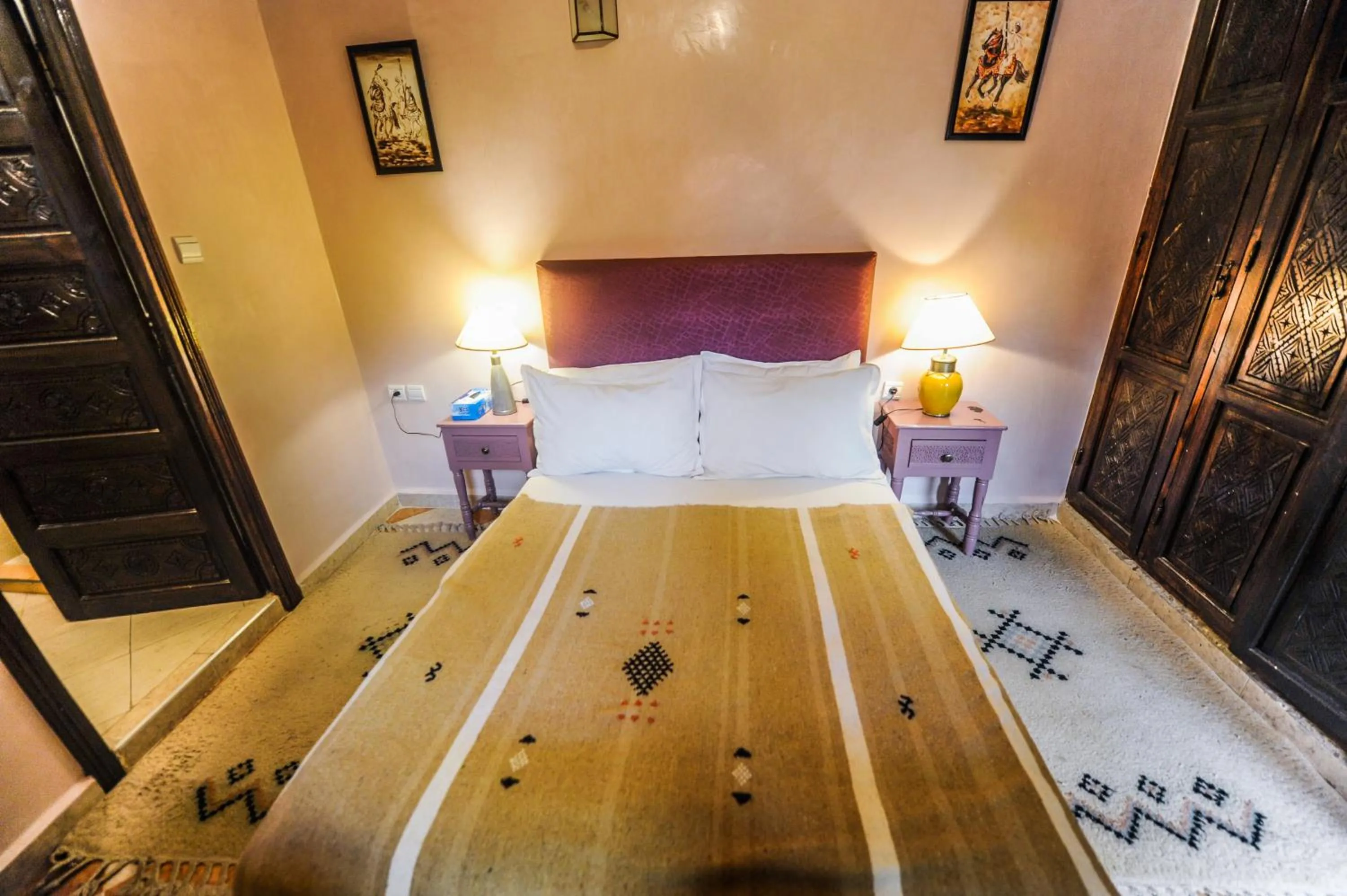 Bed in Riad Errabii & Spa