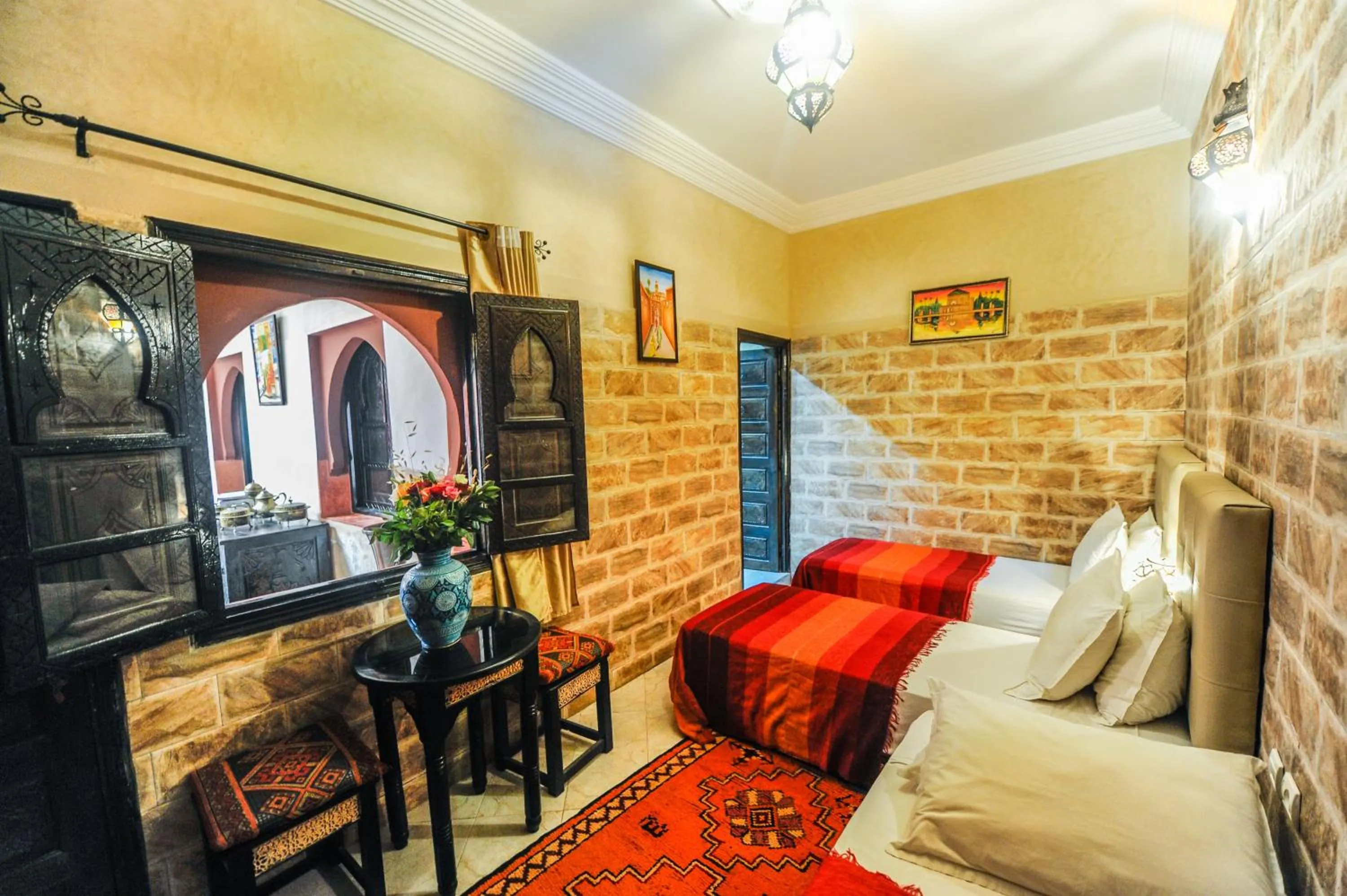 Photo of the whole room, Bed in Riad Errabii & Spa