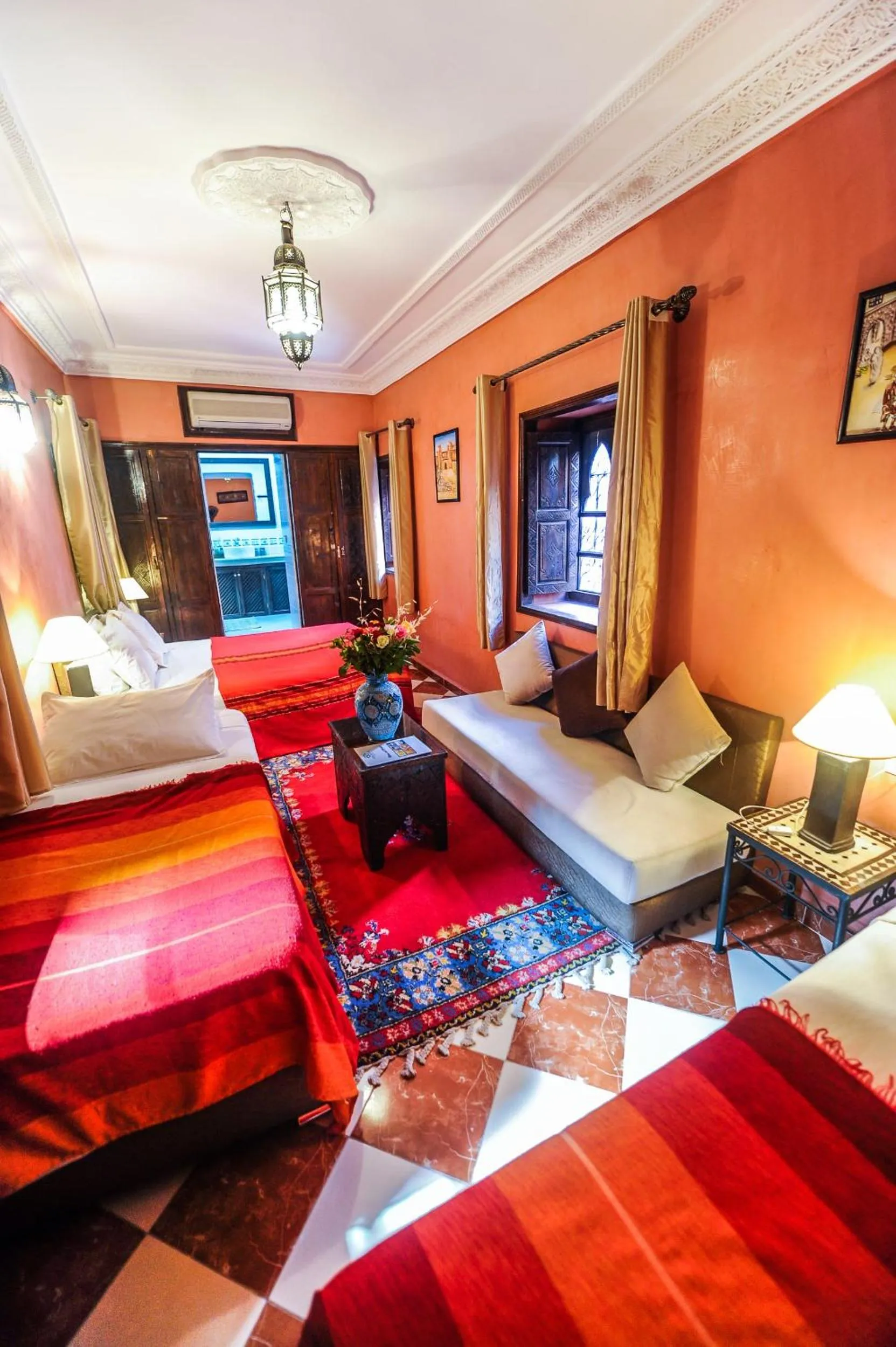 Photo of the whole room, Bed in Riad Errabii & Spa