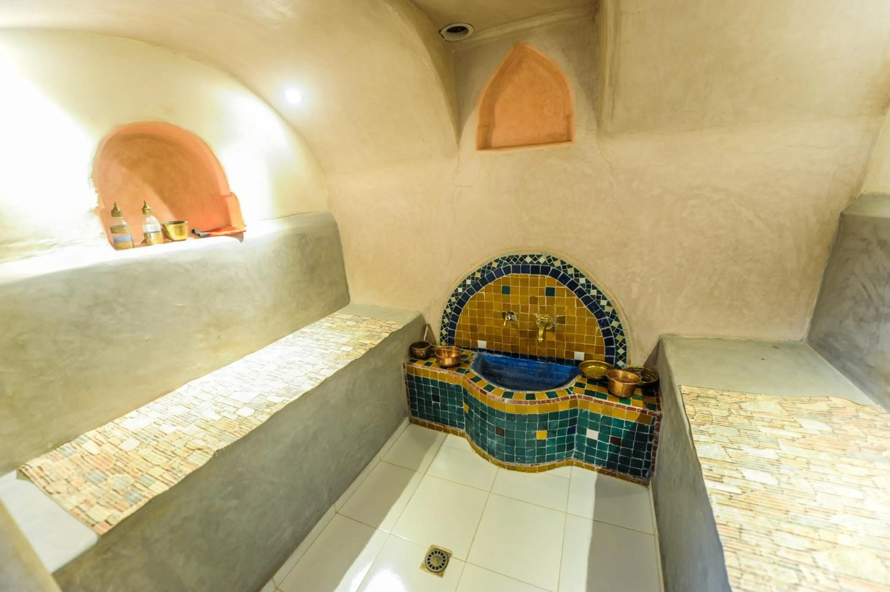 Steam room in Riad Errabii & Spa