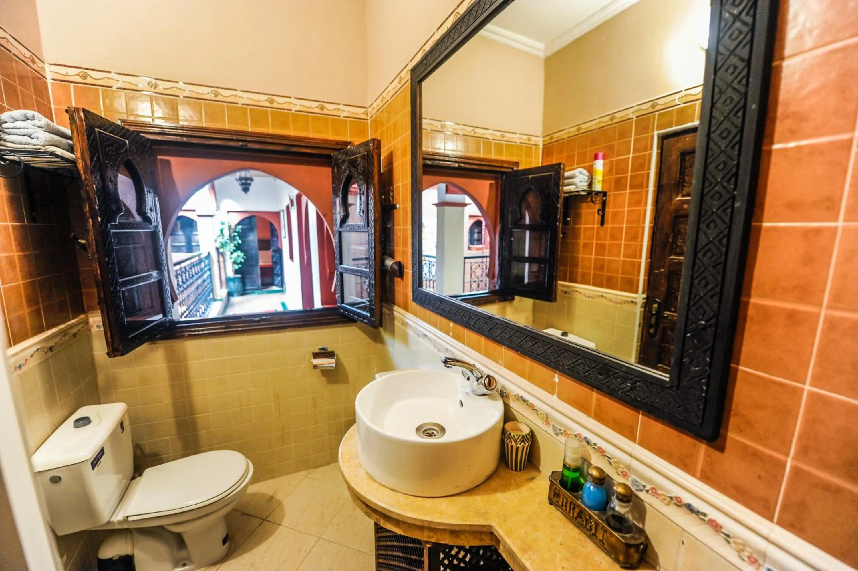 Bathroom in Riad Errabii & Spa