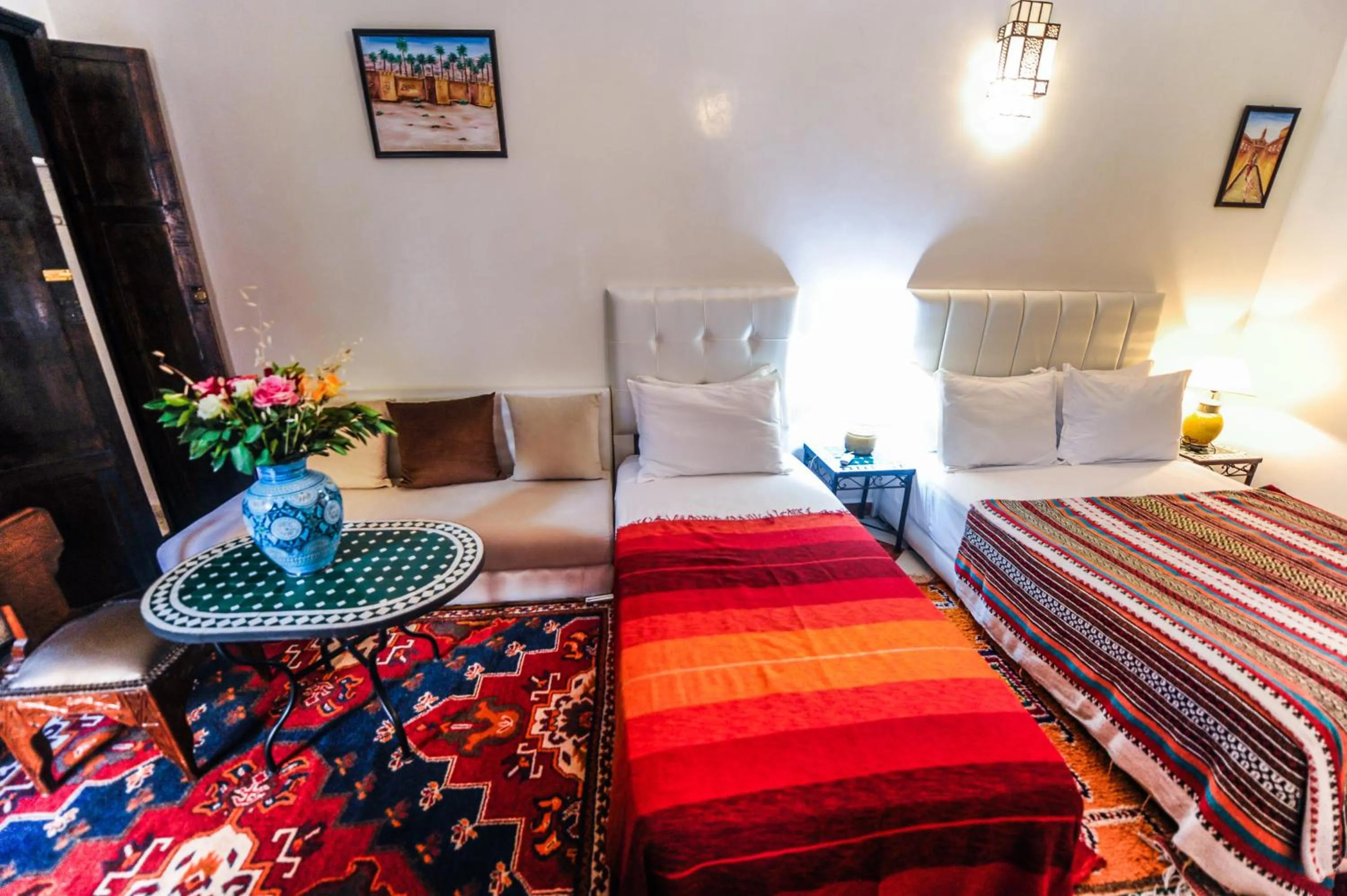 Photo of the whole room, Bed in Riad Errabii & Spa
