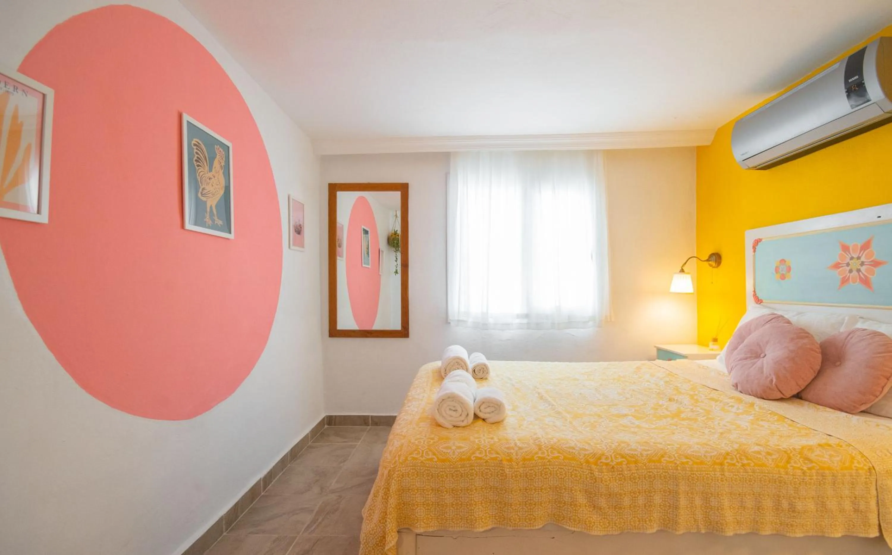 Bed in Kuytu Bed & Breakfast