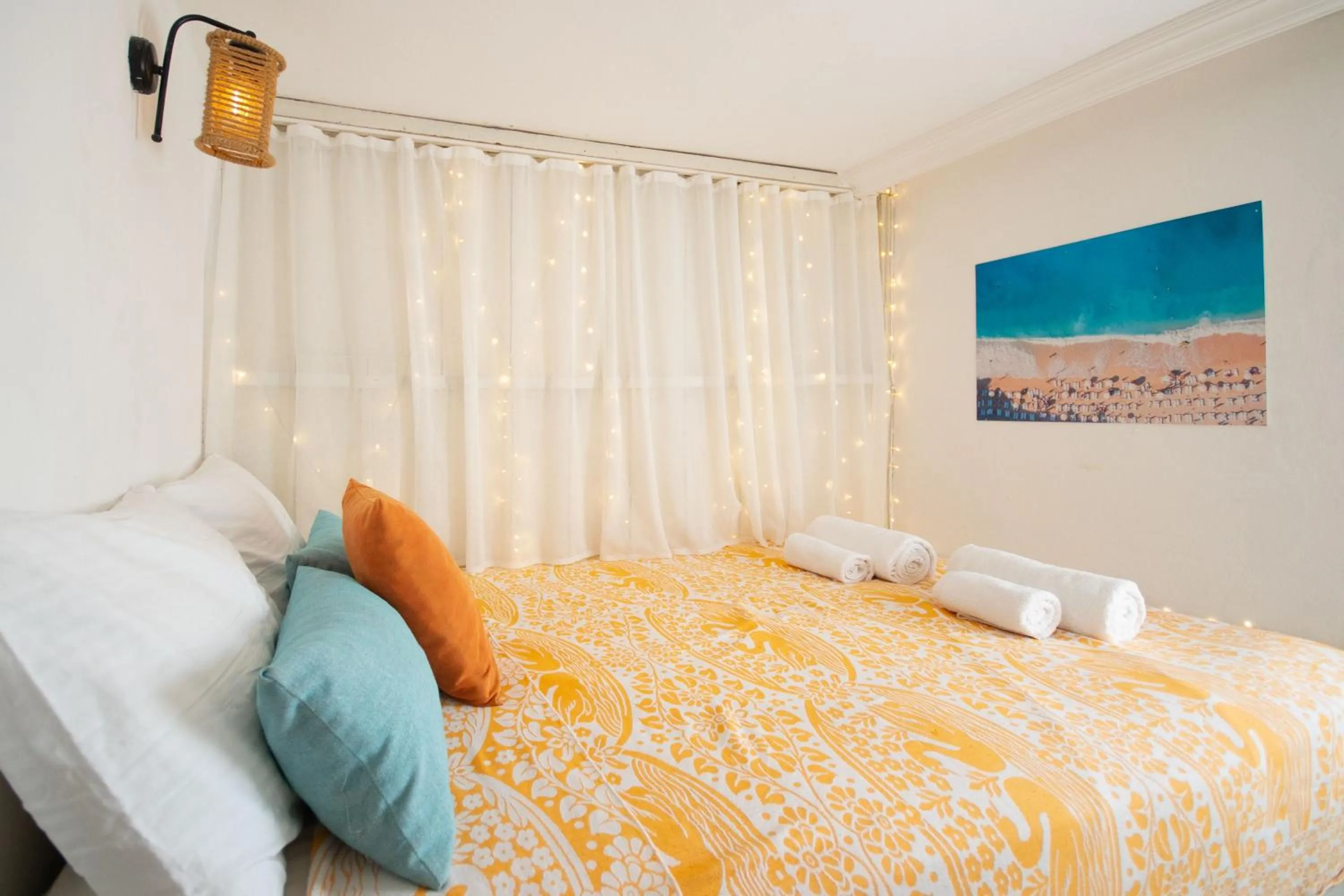 Bed in Kuytu Bed & Breakfast