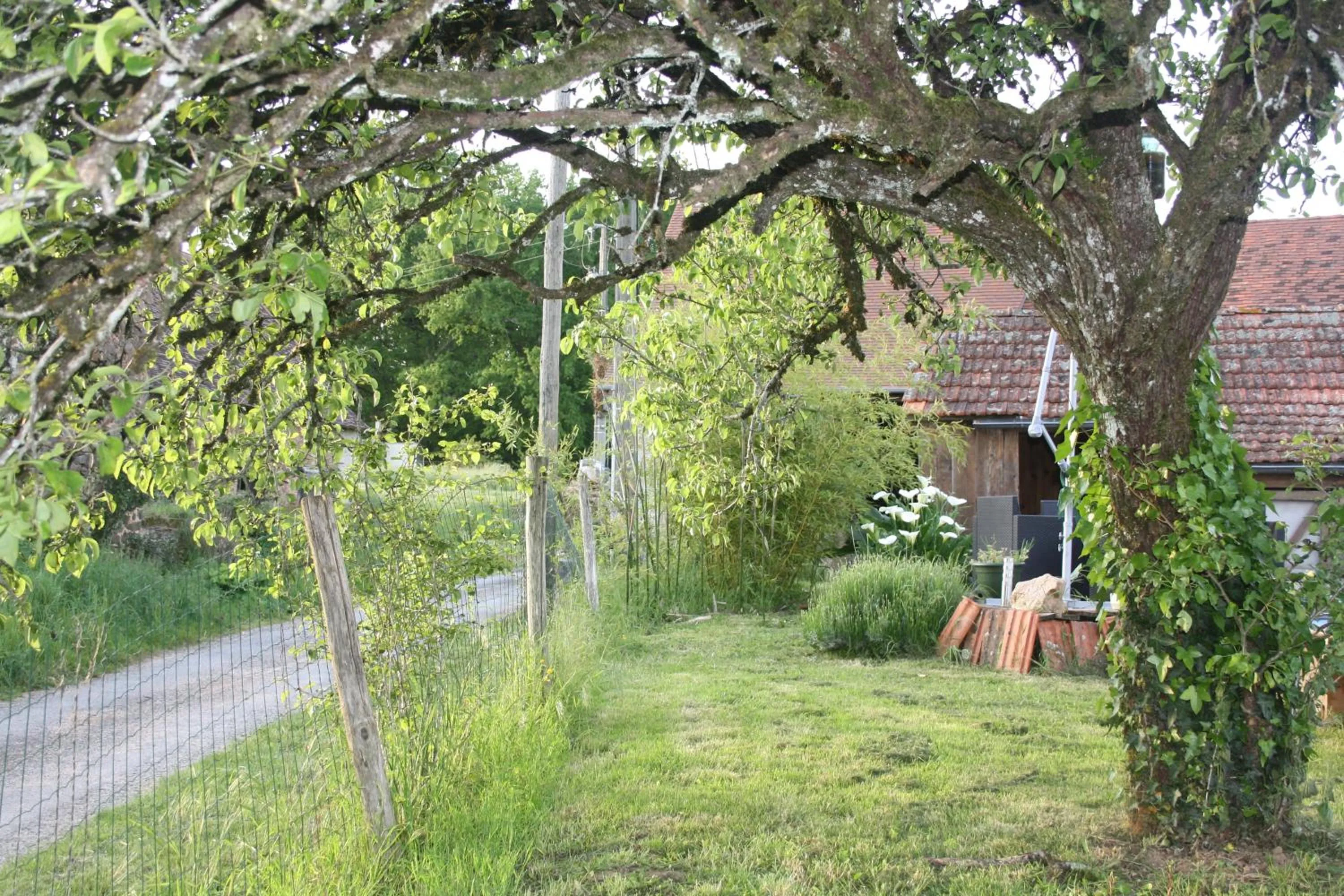 Spring in B&B Le Relais de Chantecor