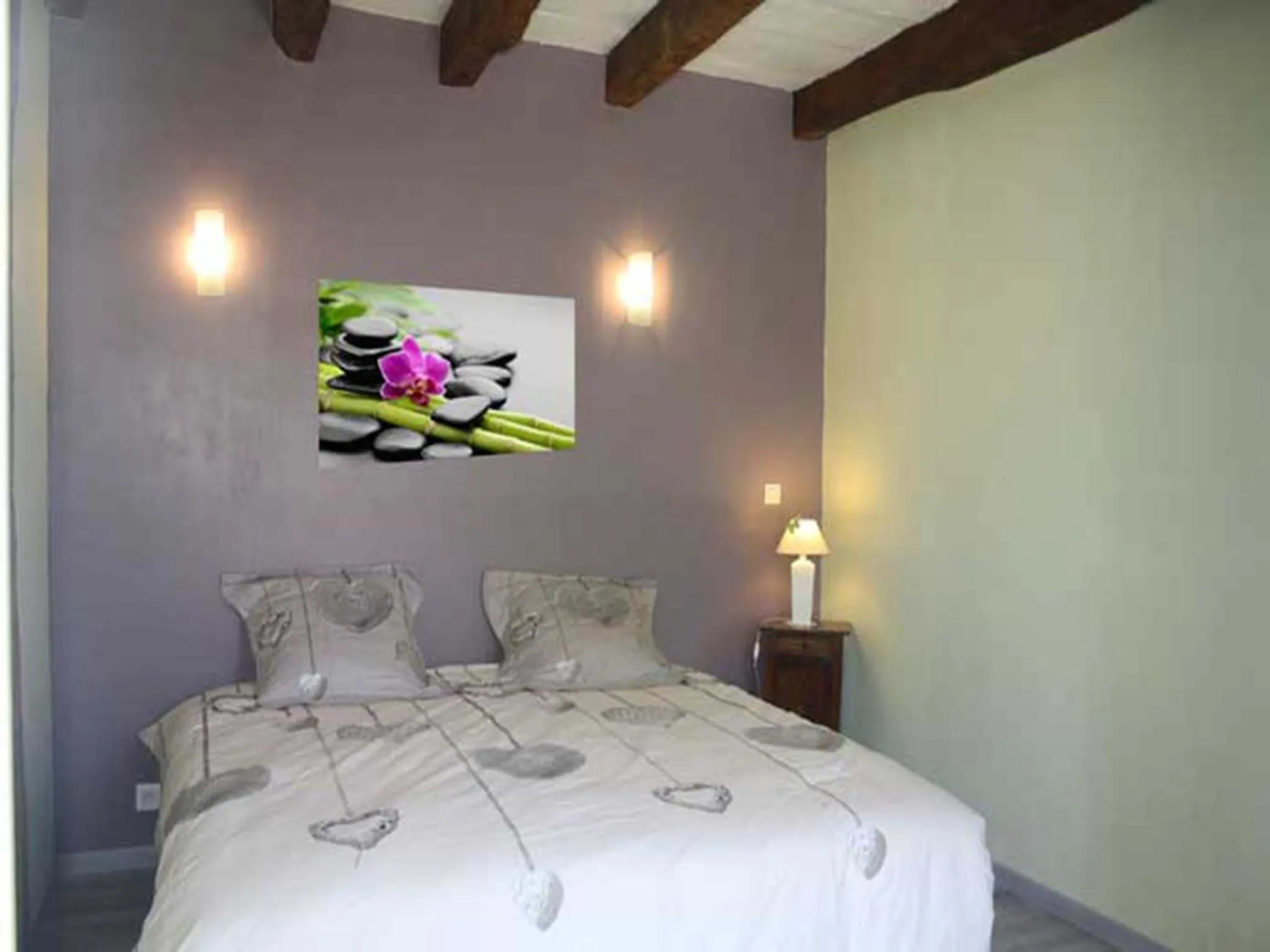 Photo of the whole room, Bed in B&B Le Relais de Chantecor