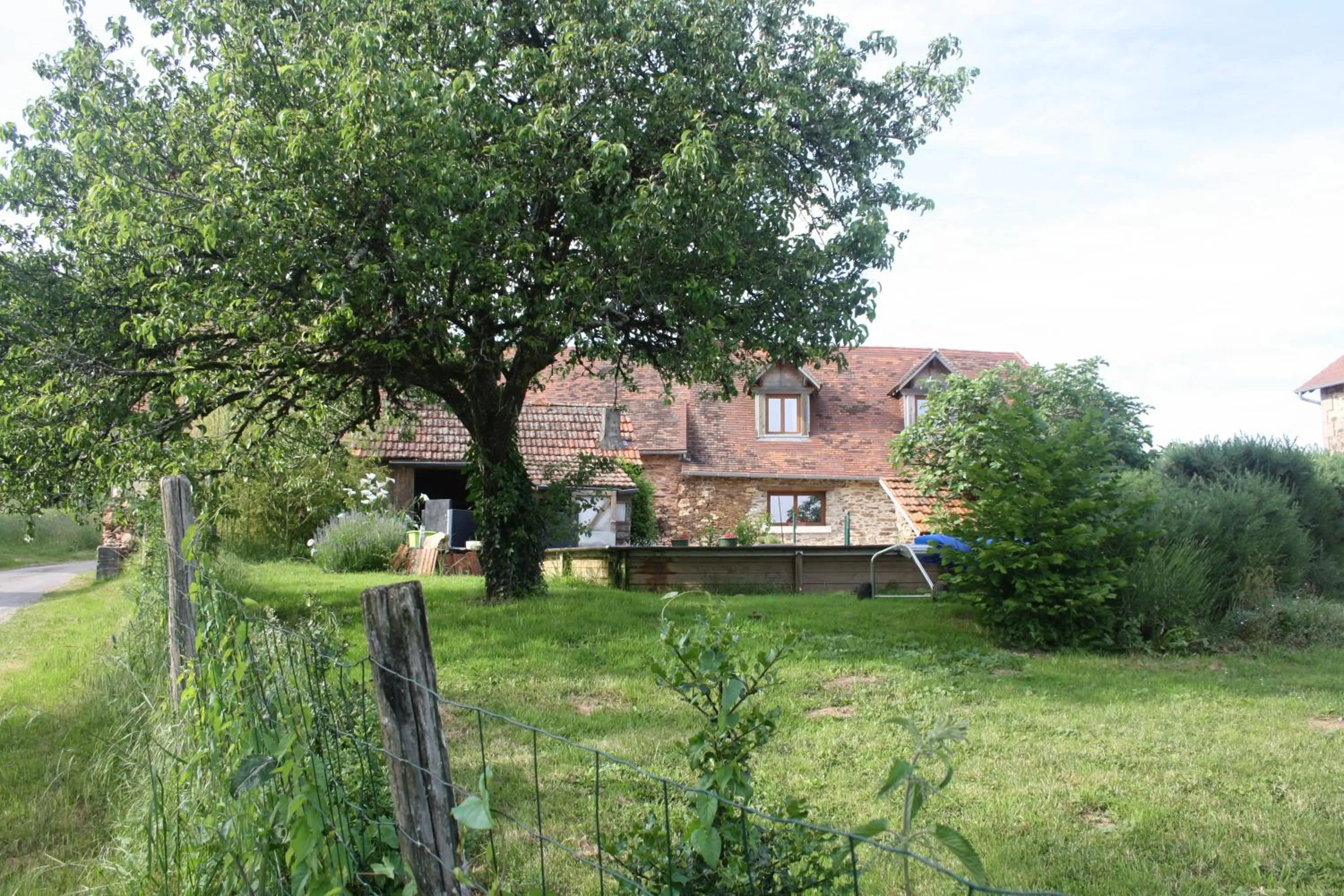 Spring in B&B Le Relais de Chantecor