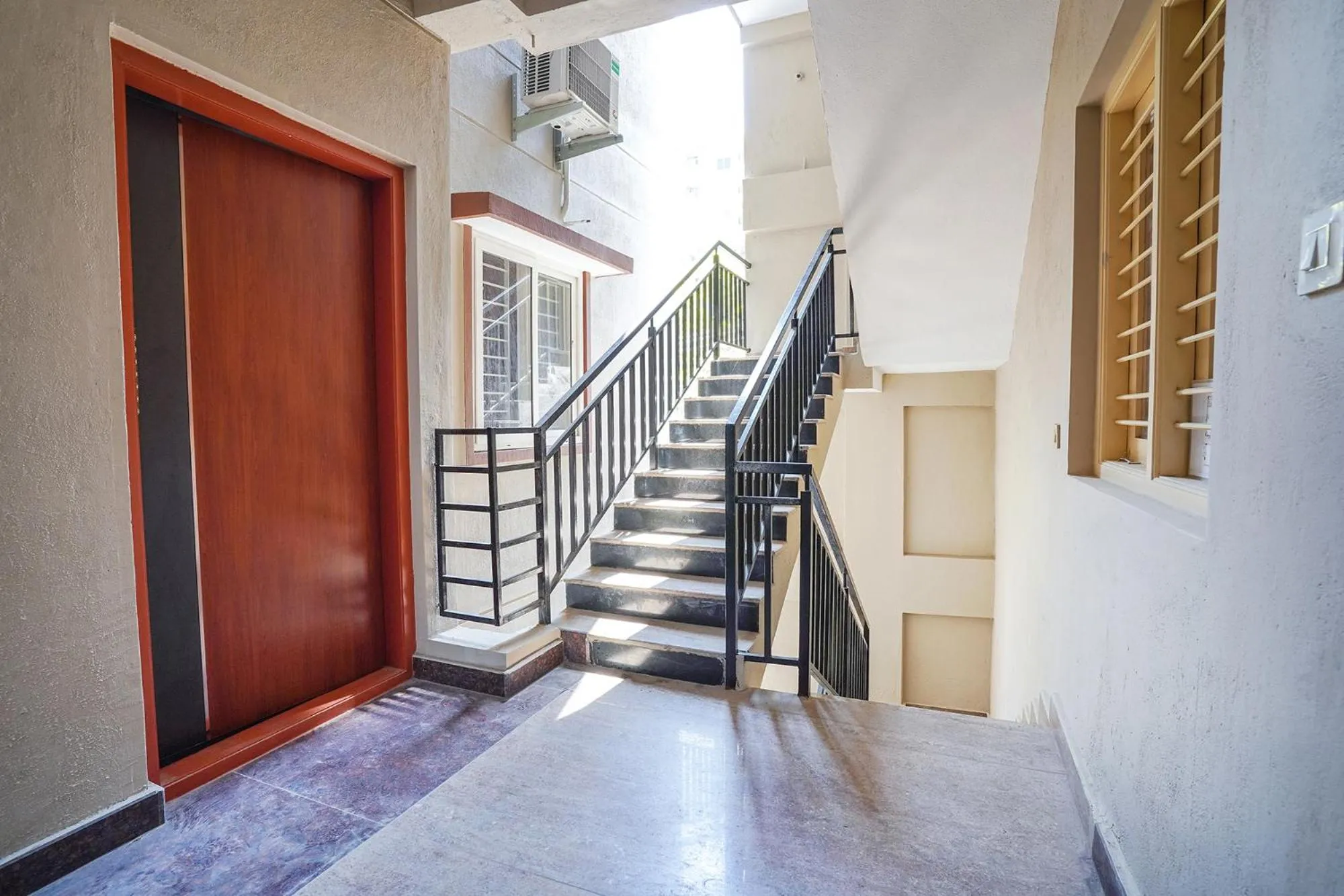 Lobby or reception in FabHotel Royal Platinum Suites