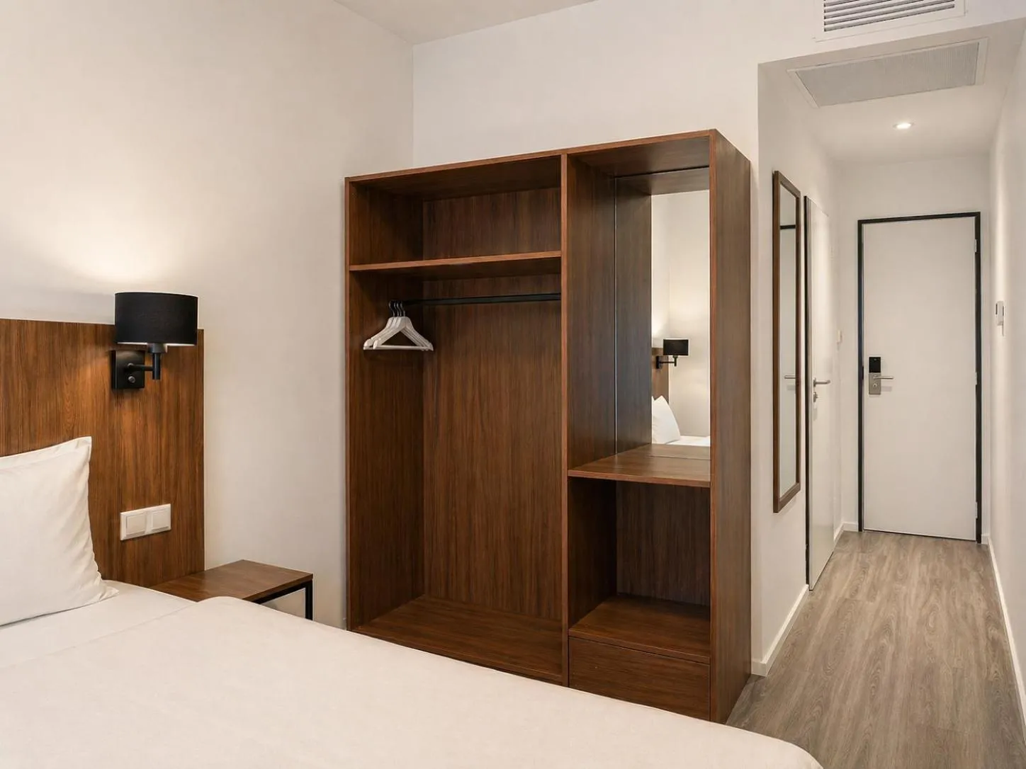 Living room, Bed in Lillys Hotel München