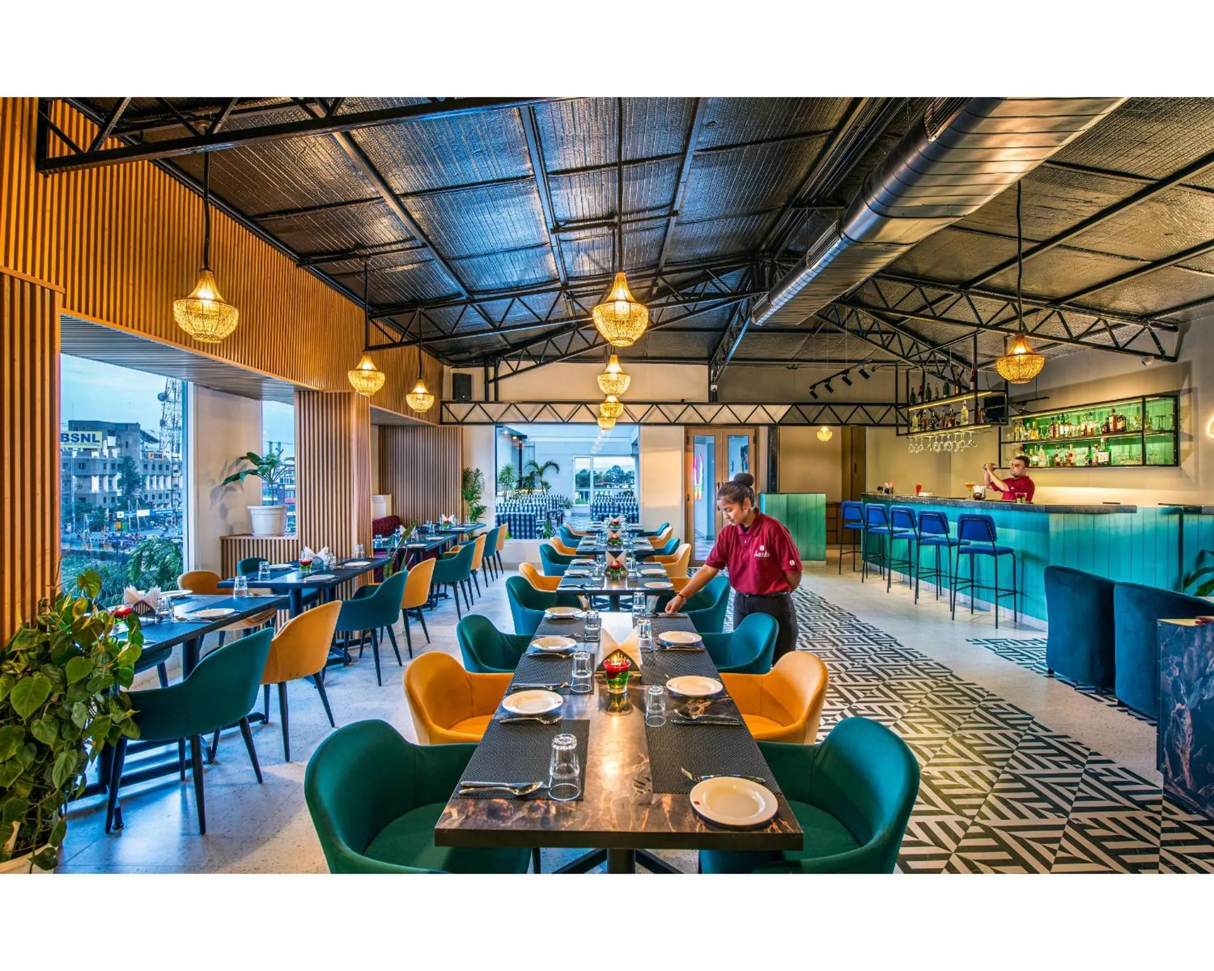 Restaurant/places to eat in Lords Eco Inn Dehradun