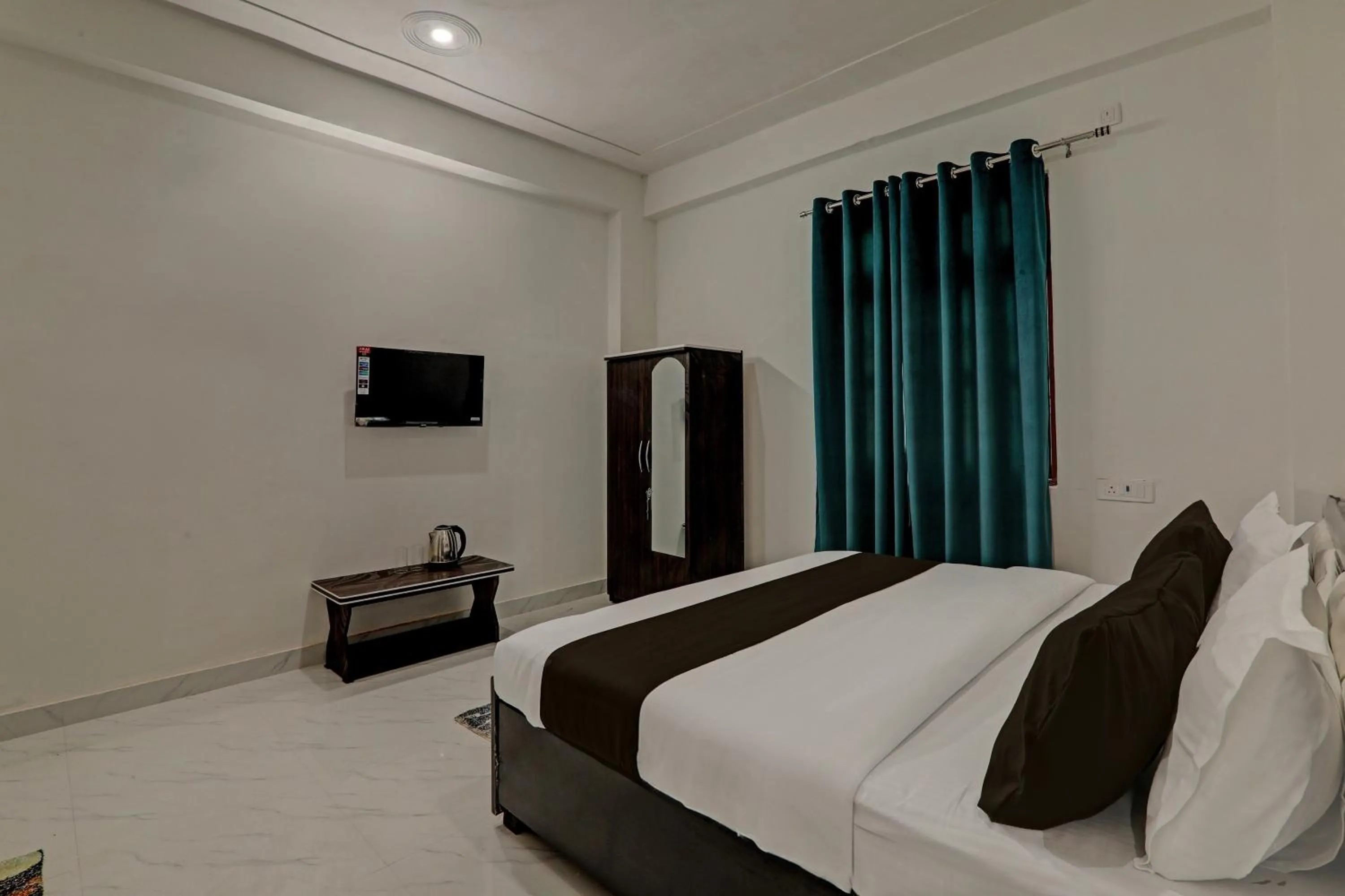 Bedroom in Hotel O Aanandwan Palace