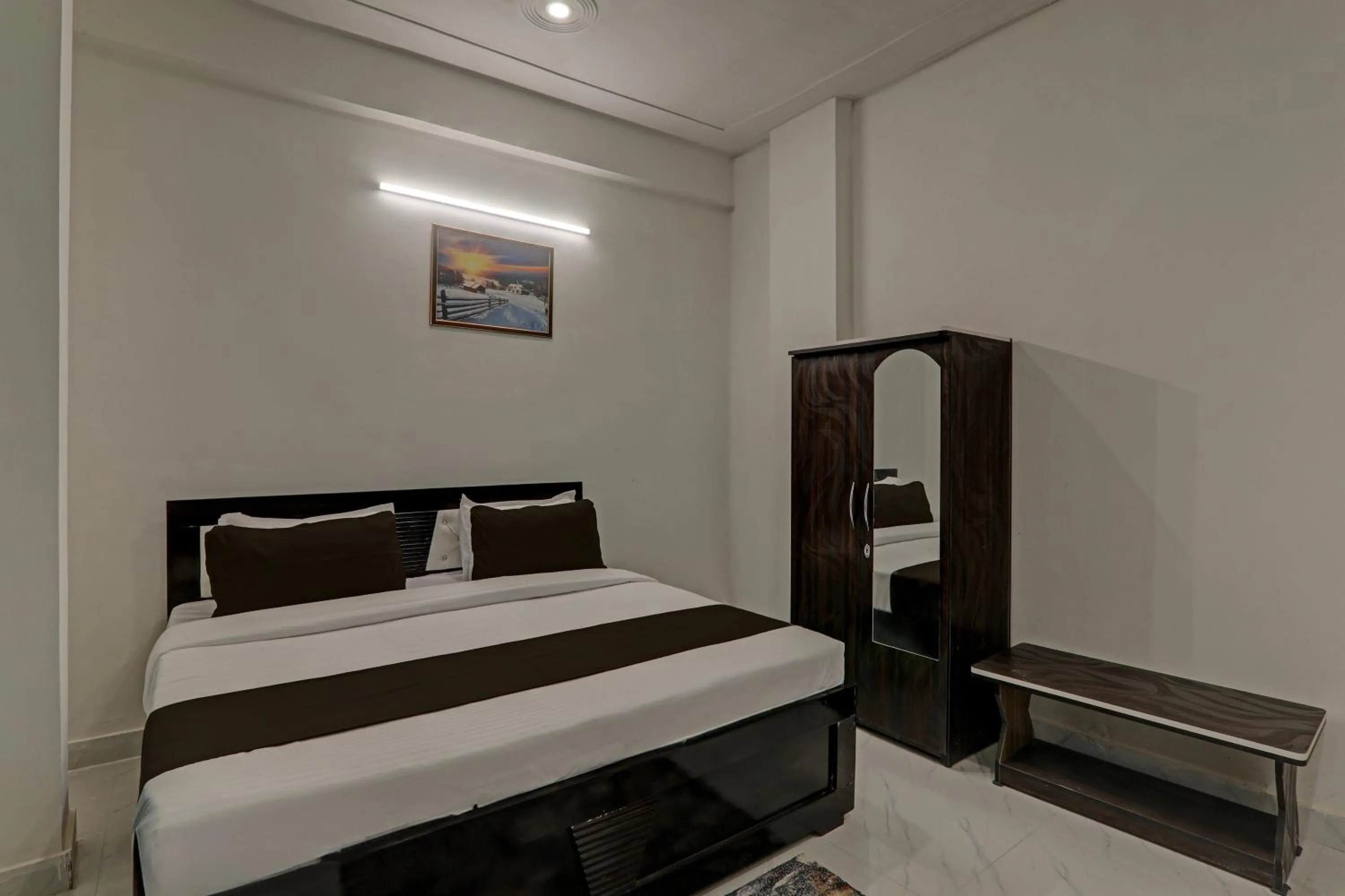 Bedroom in Hotel O Aanandwan Palace