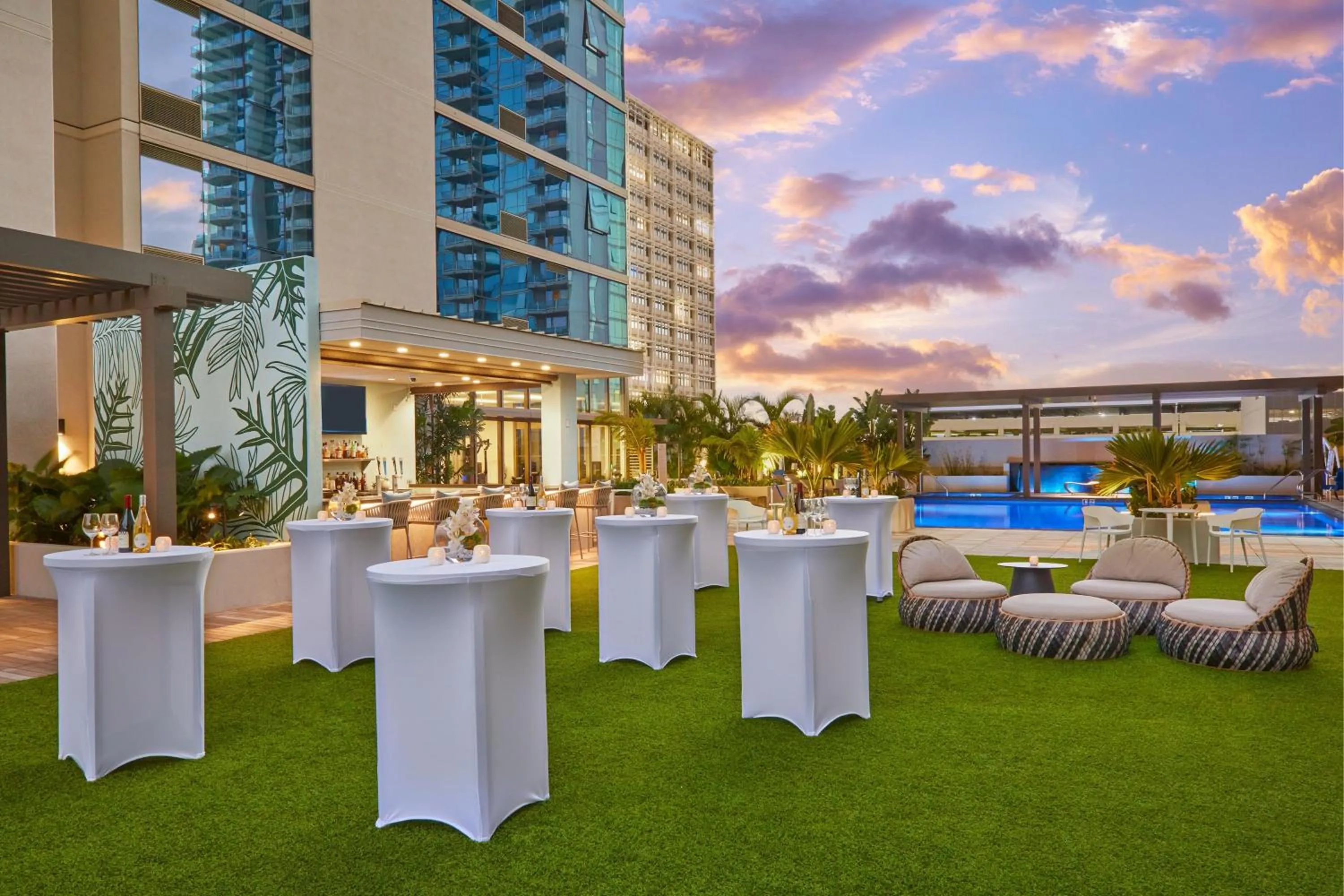 Meeting/conference room in Renaissance Residences Oahu Honolulu