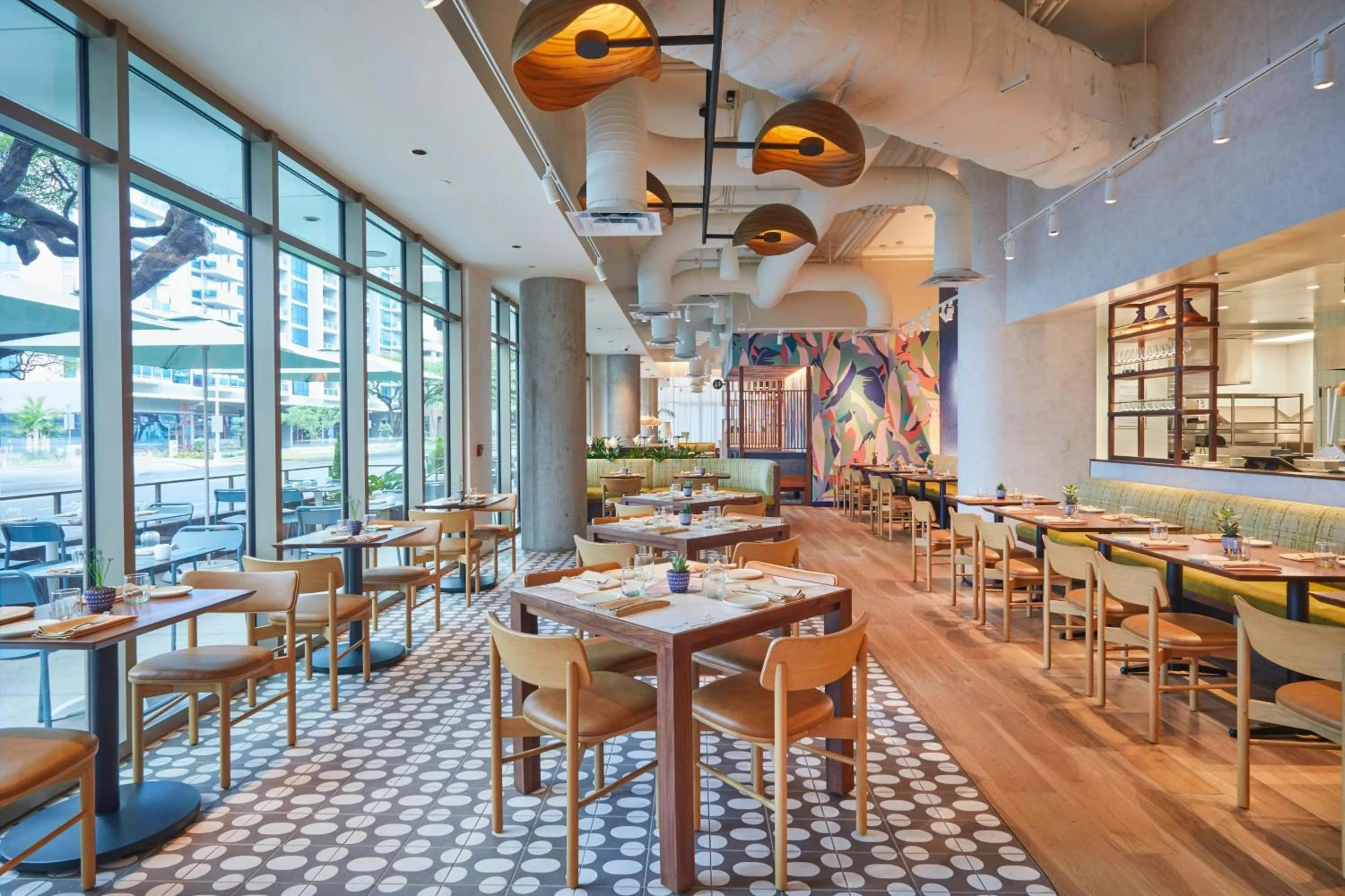 Restaurant/places to eat in Renaissance Residences Oahu Honolulu