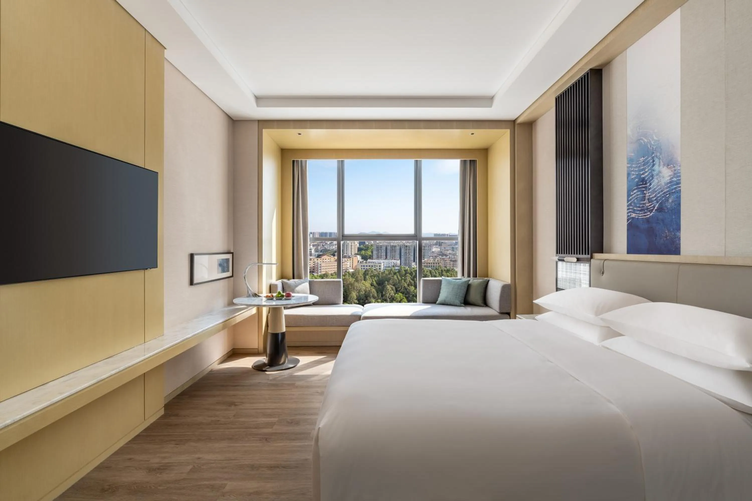 Photo of the whole room, Bed in Courtyard by Marriott Shanwei Haifeng