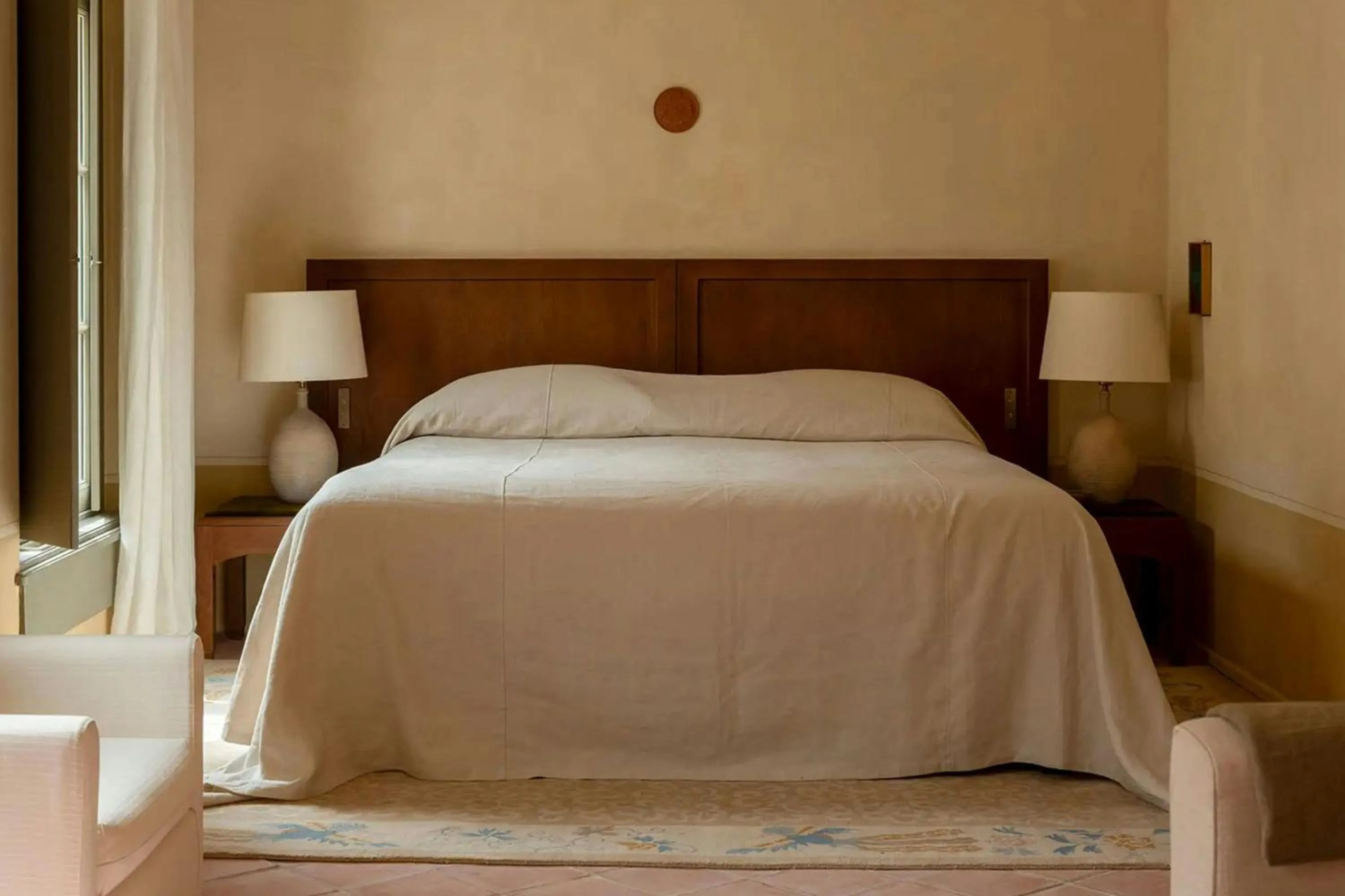 Photo of the whole room, Bed in Hôtel du Couvent, a Luxury Collection Hotel, Nice