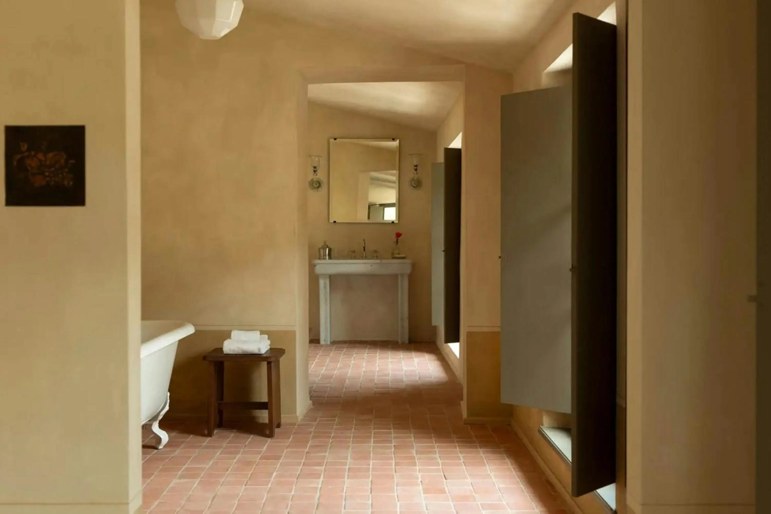 Bathroom in Hôtel du Couvent, a Luxury Collection Hotel, Nice
