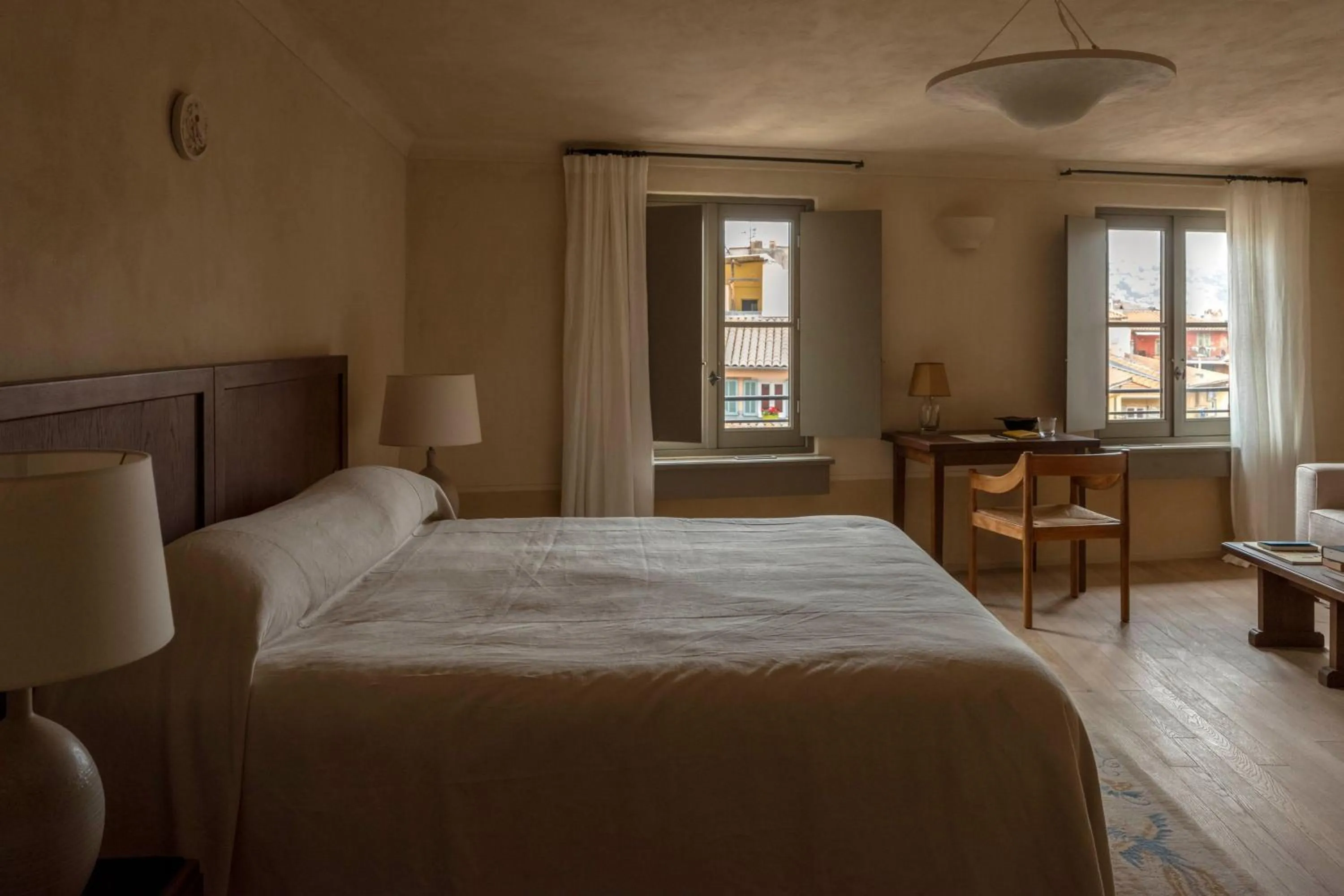 Photo of the whole room, Bed in Hôtel du Couvent, a Luxury Collection Hotel, Nice