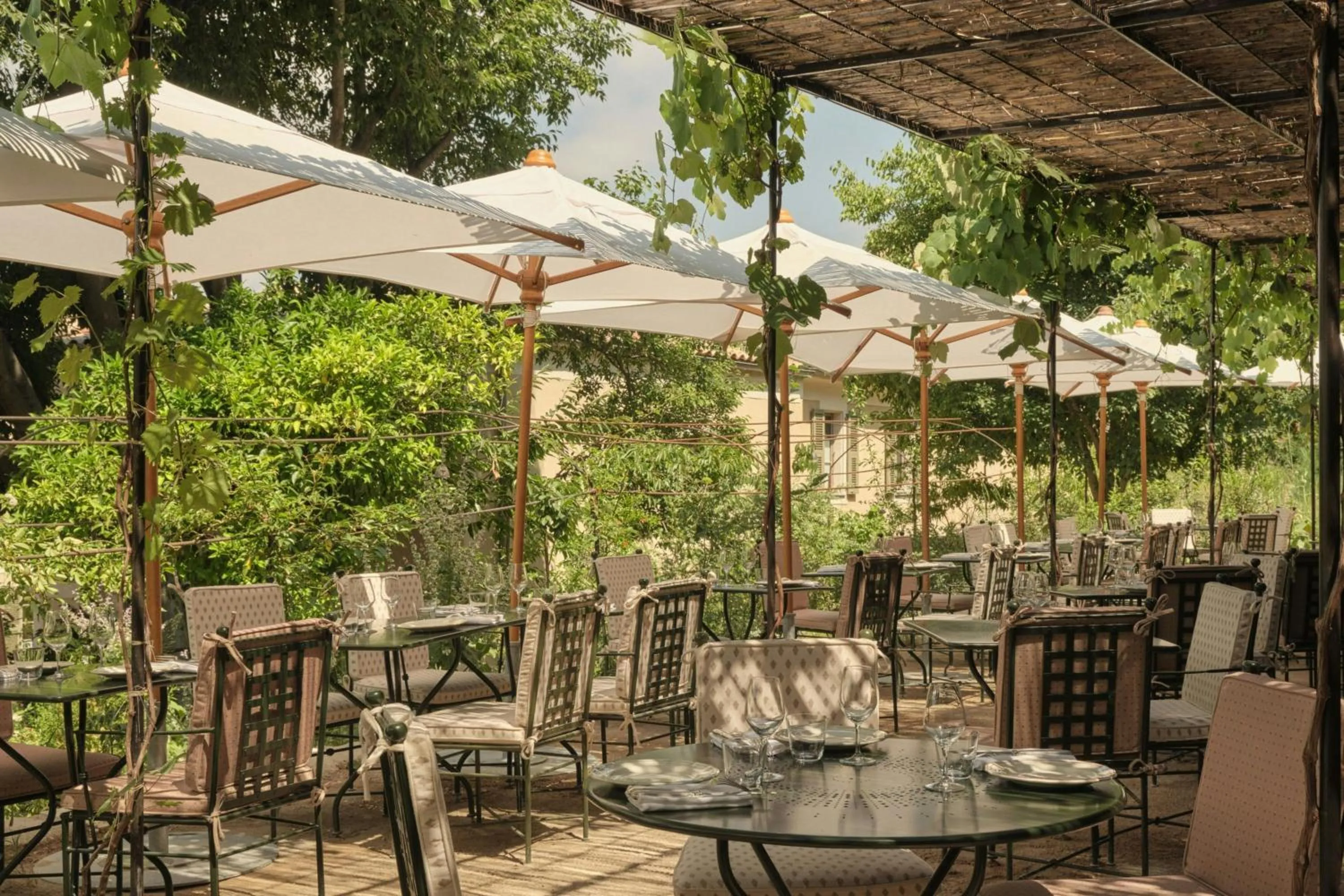 Restaurant/places to eat in Hôtel du Couvent, a Luxury Collection Hotel, Nice