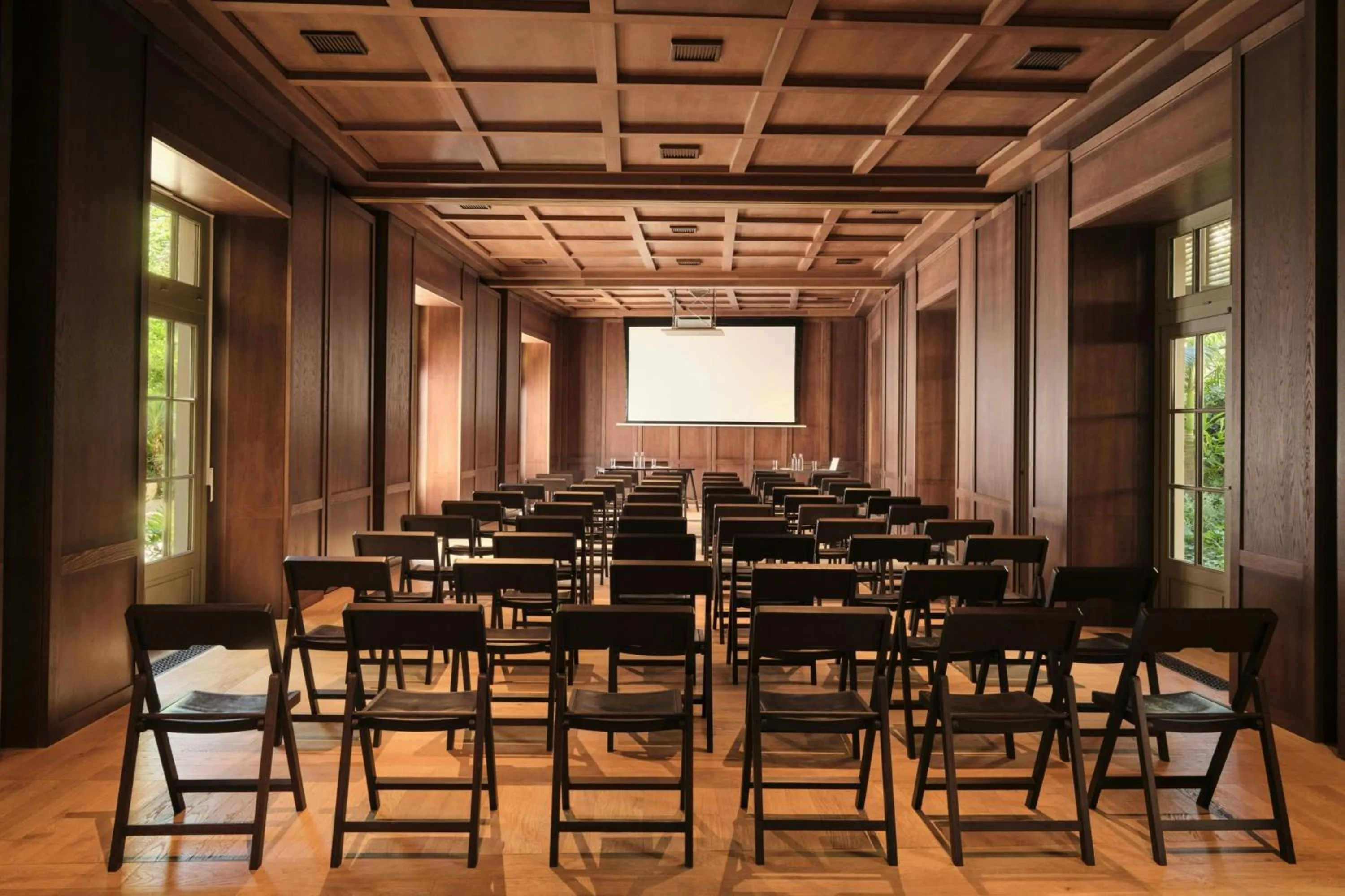 Meeting/conference room in Hôtel du Couvent, a Luxury Collection Hotel, Nice
