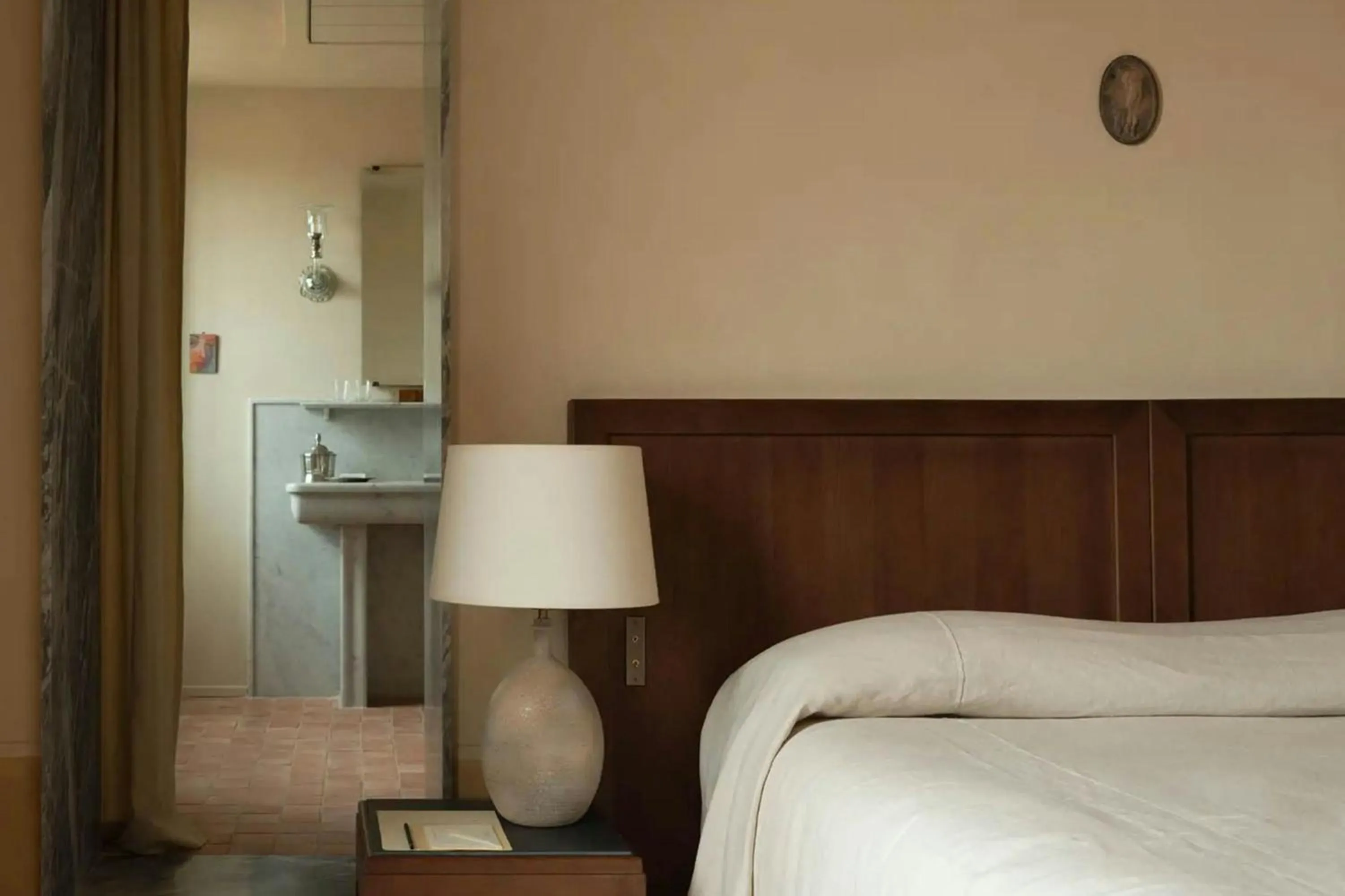 Photo of the whole room, Bed in Hôtel du Couvent, a Luxury Collection Hotel, Nice